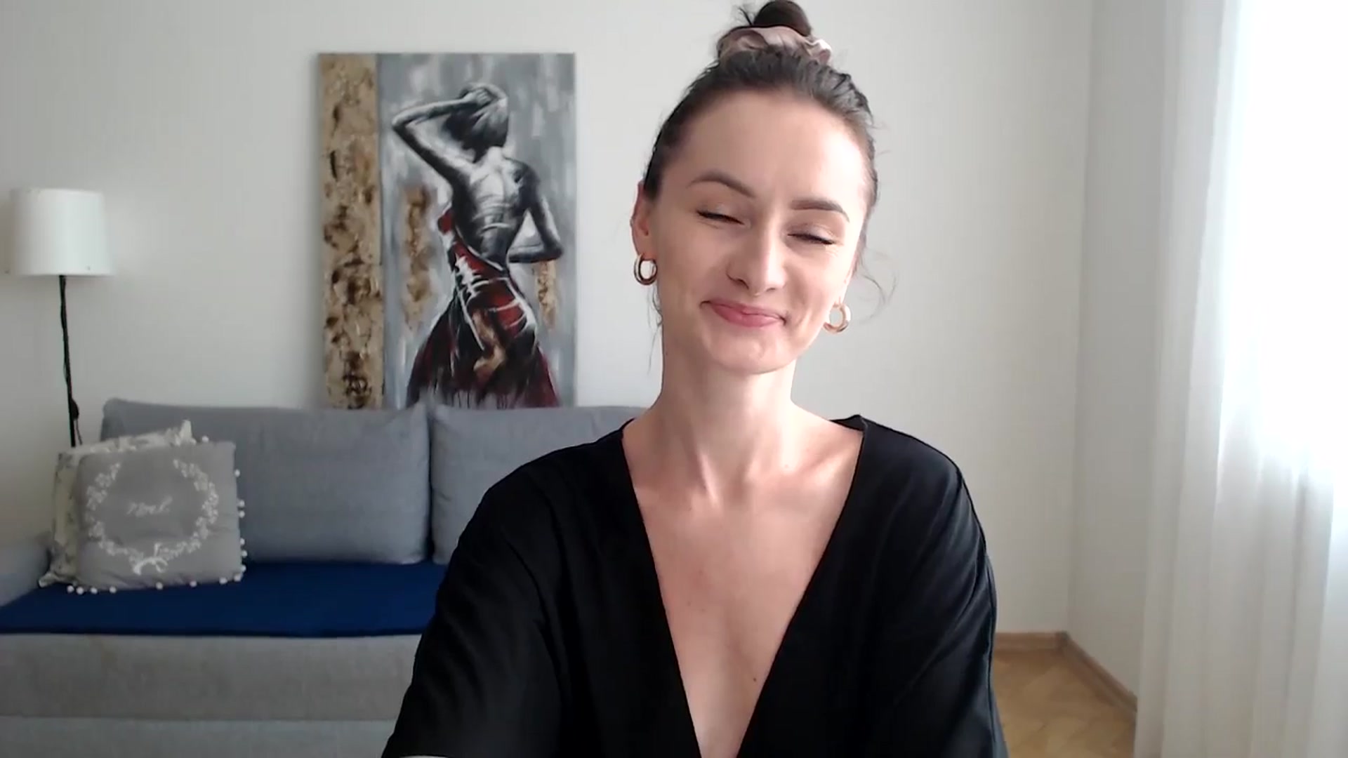Gallery image thumbnail from the_realpearl's myfreecams stream on, 05/23/2024, 12:27 image 13 of 20