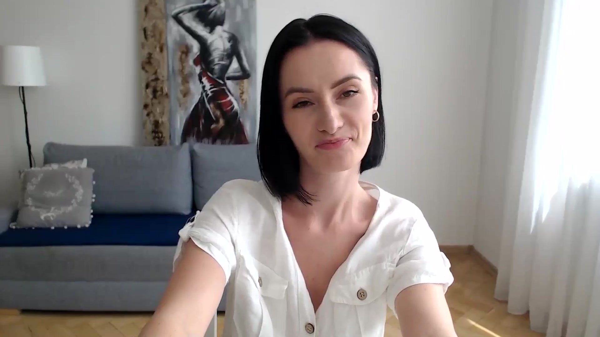 Gallery image thumbnail from the_realpearl's myfreecams stream on, 05/31/2024, 12:29 image 8 of 20