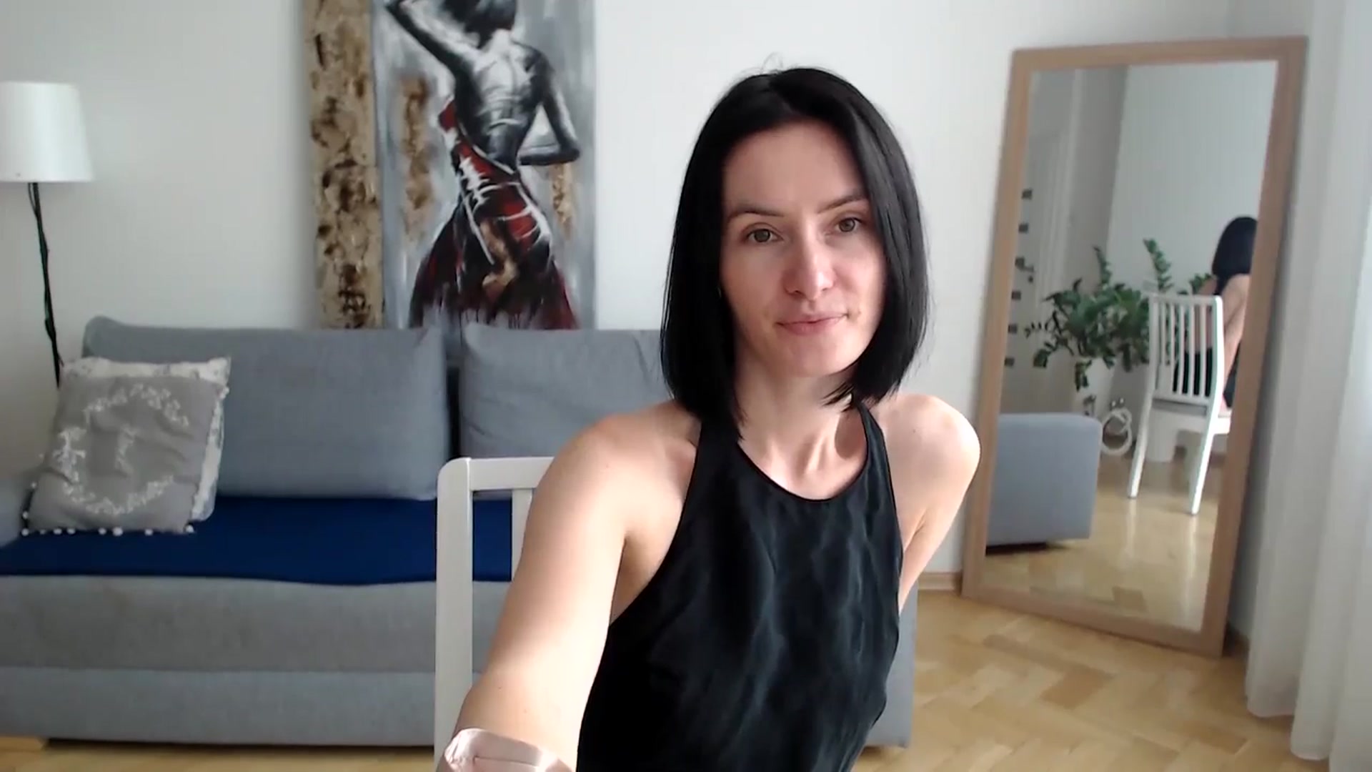 Gallery image thumbnail from the_realpearl's myfreecams stream on, 06/04/2024, 13:55 image 7 of 20