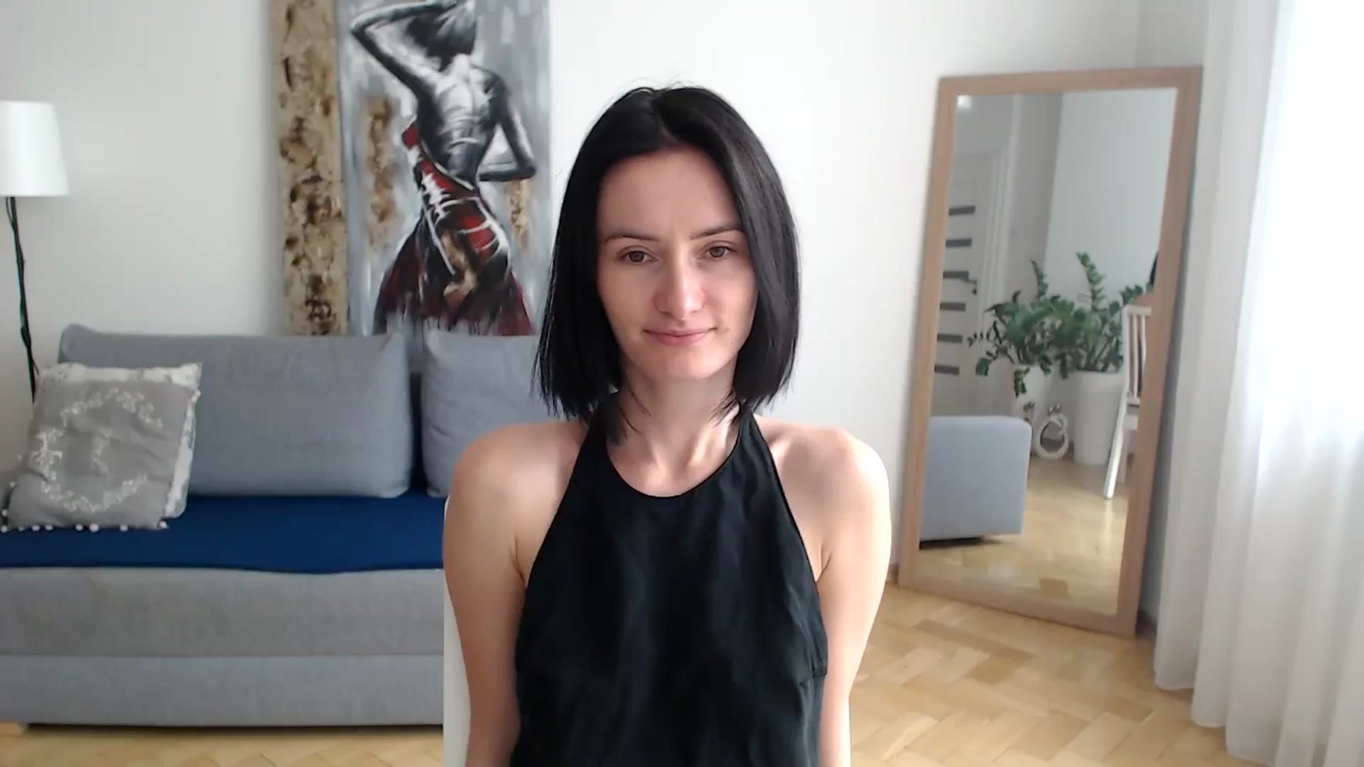 Gallery image thumbnail from the_realpearl's myfreecams stream on, 06/04/2024, 13:55 image 2 of 20