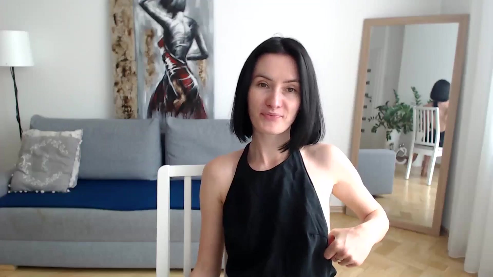 Gallery image thumbnail from the_realpearl's myfreecams stream on, 06/04/2024, 13:55 image 6 of 20