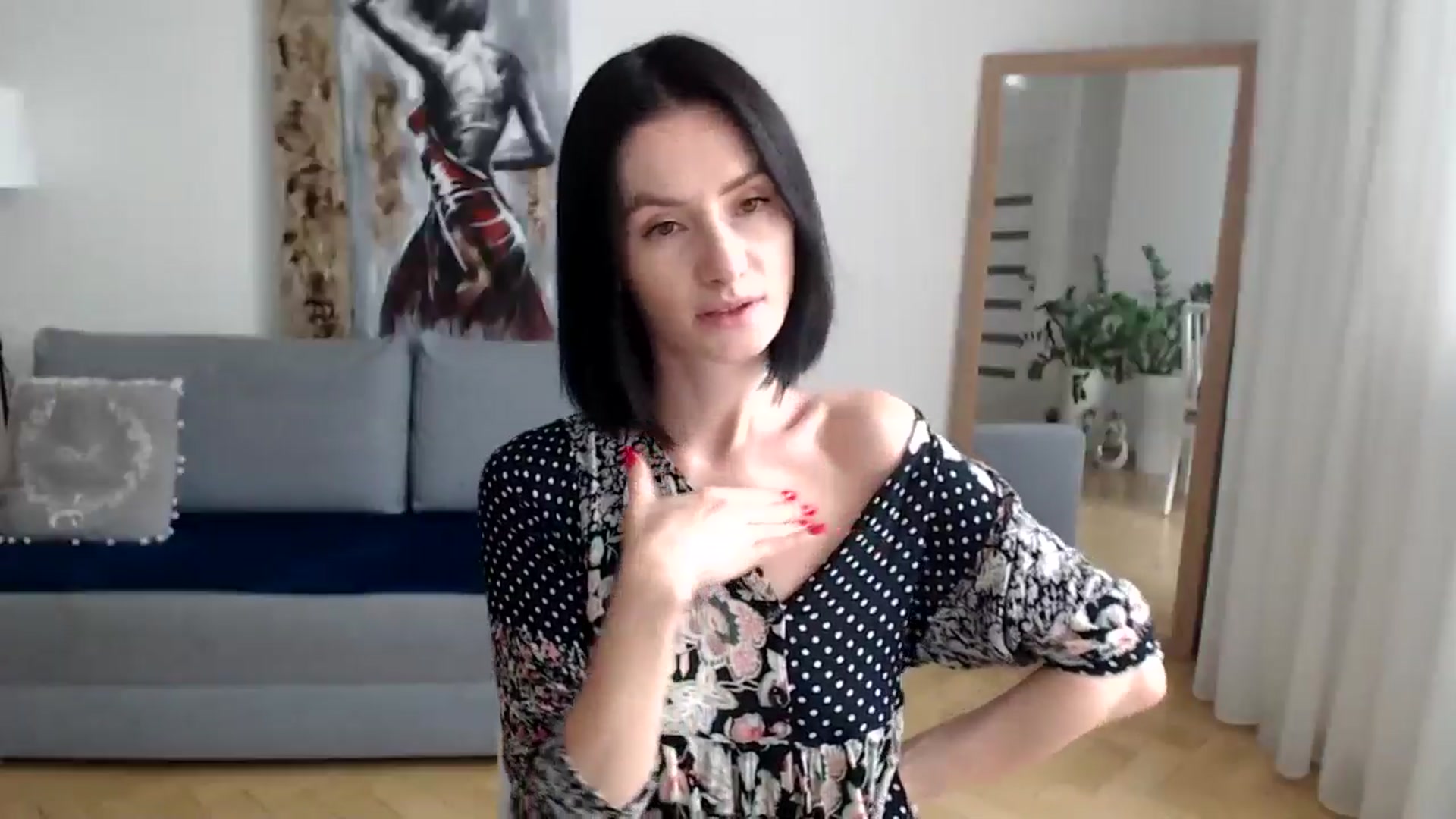 Gallery image thumbnail from the_realpearl's myfreecams stream on, 06/10/2024, 12:35 image 19 of 20