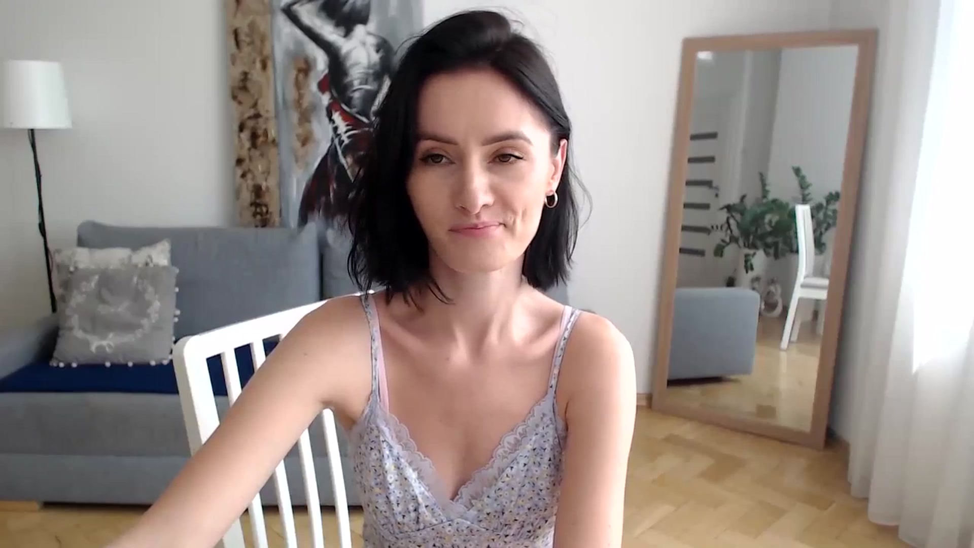 Gallery image thumbnail from the_realpearl's myfreecams stream on, 06/11/2024, 12:58 image 6 of 20