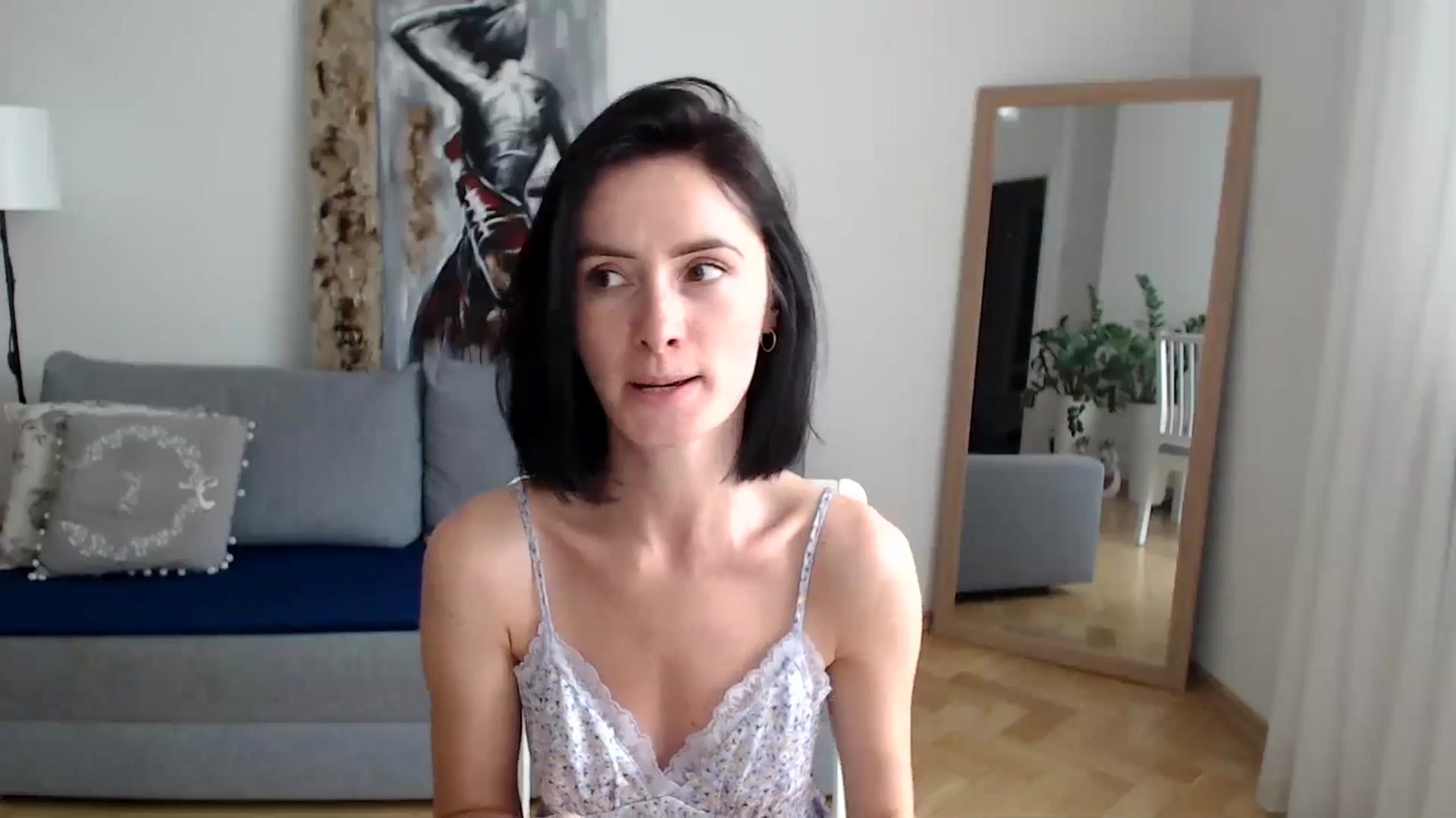 Gallery image thumbnail from the_realpearl's myfreecams stream on, 06/27/2024, 15:27 image 5 of 20