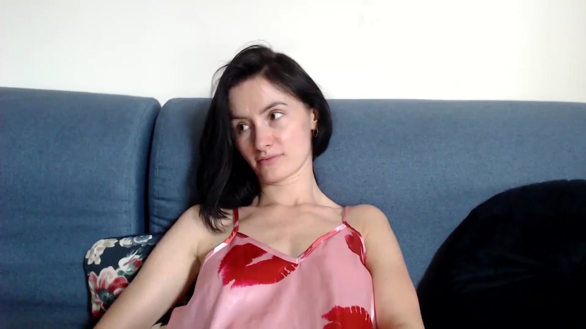 Gallery image thumbnail from the_realpearl's myfreecams stream on, 07/15/2024, 13:15 image 19 of 20