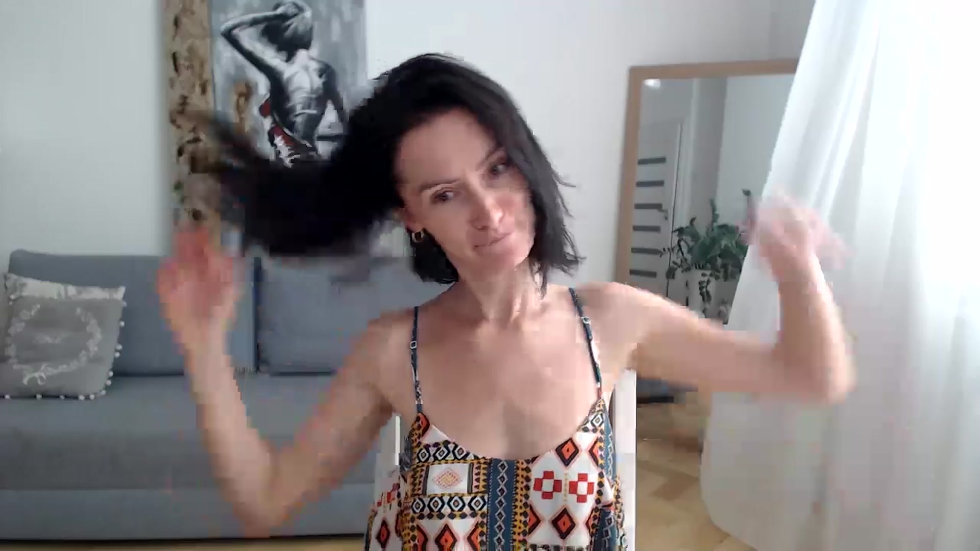 Gallery image thumbnail from the_realpearl's myfreecams stream on, 07/16/2024, 12:32 image 4 of 20