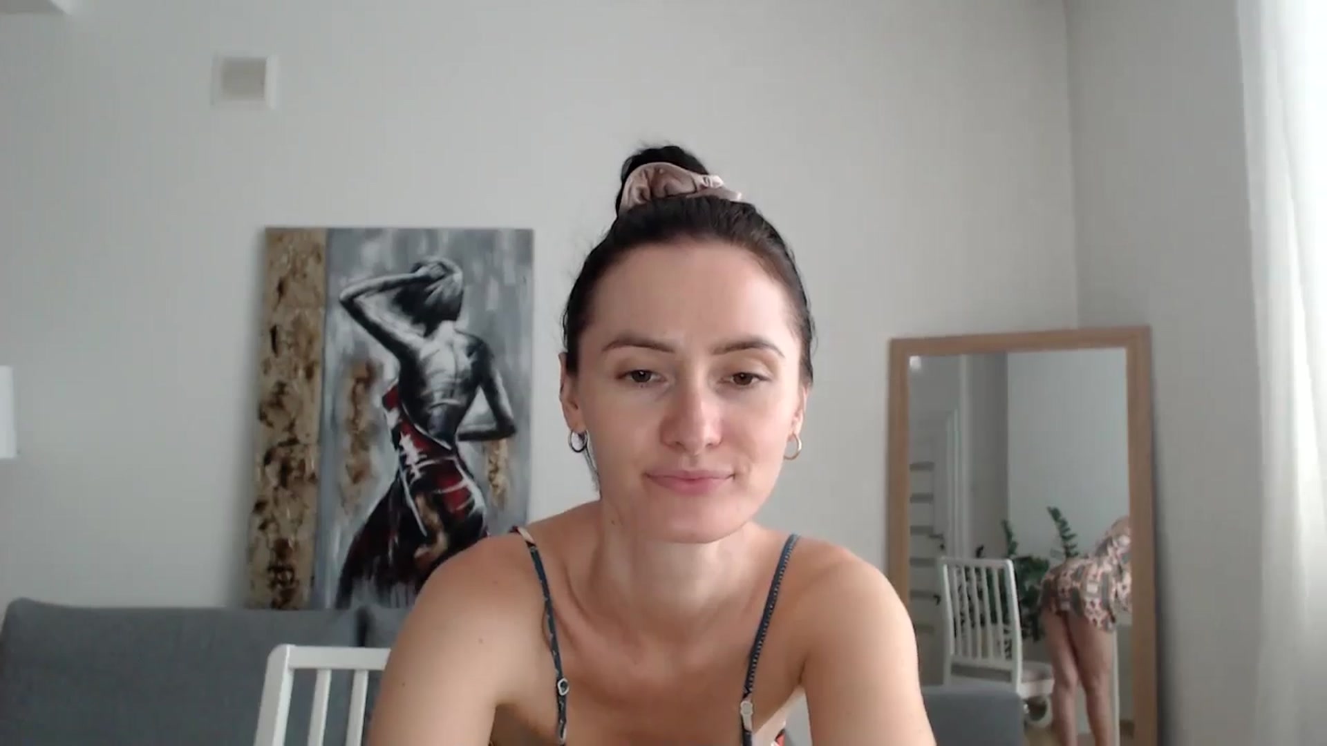 Gallery image thumbnail from the_realpearl's myfreecams stream on, 07/16/2024, 14:15 image 8 of 20