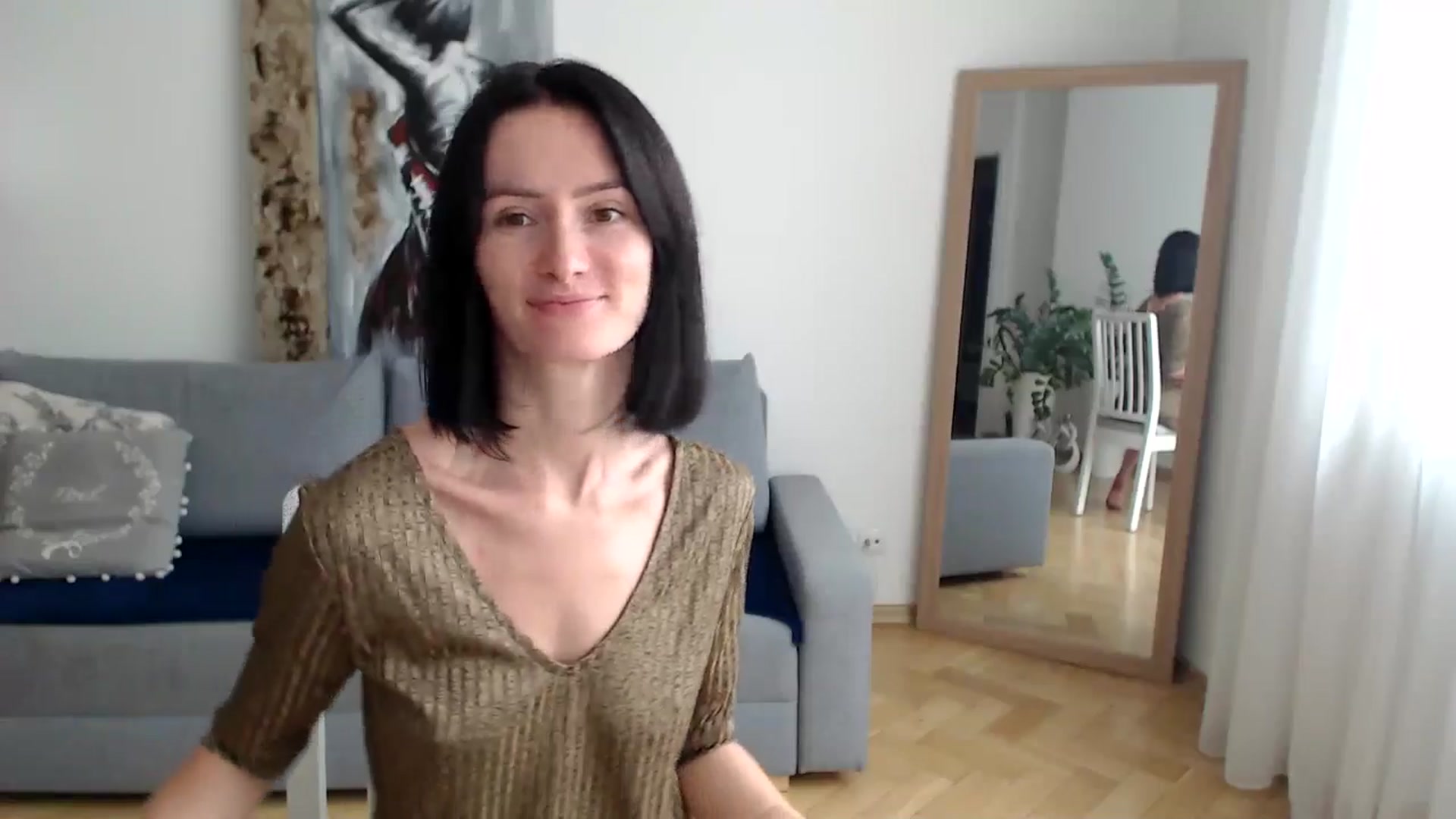 Gallery image thumbnail from the_realpearl's myfreecams stream on, 07/25/2024, 13:14 image 12 of 20
