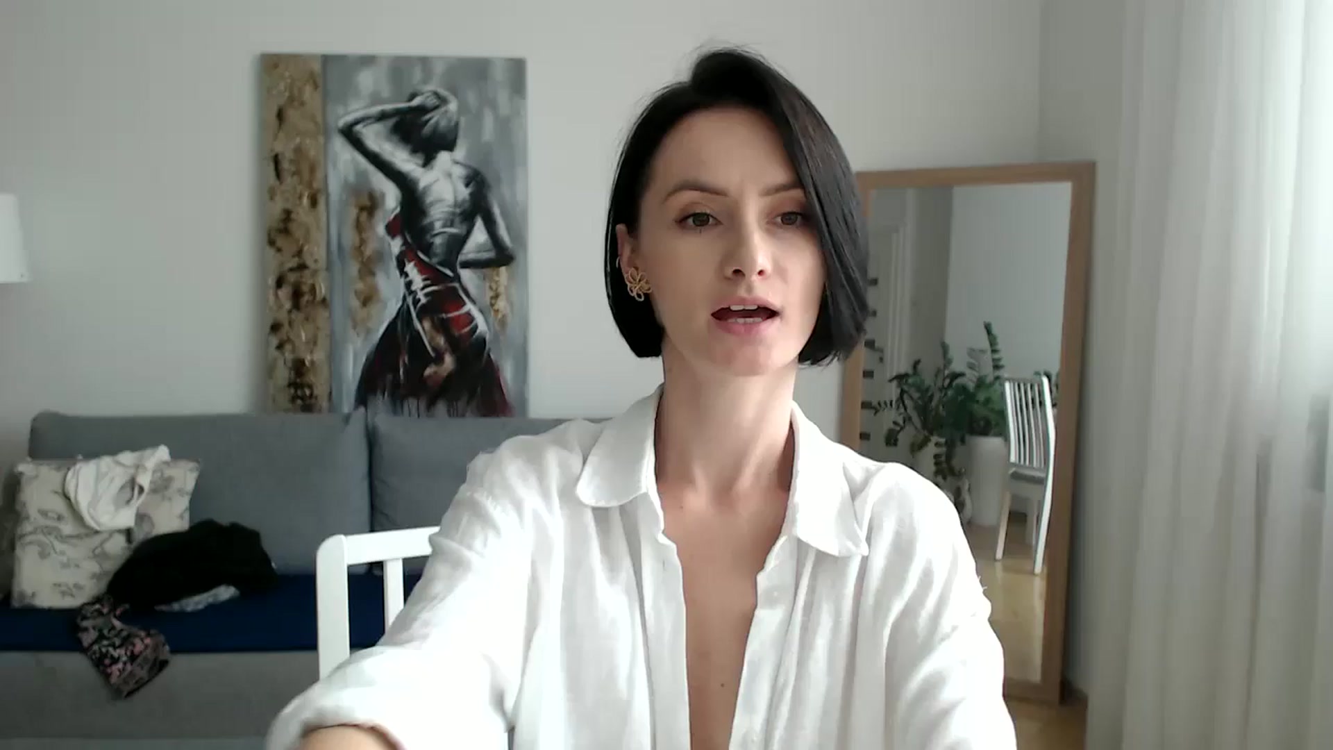 Gallery image thumbnail from the_realpearl's myfreecams stream on, 08/06/2024, 14:51 image 17 of 20