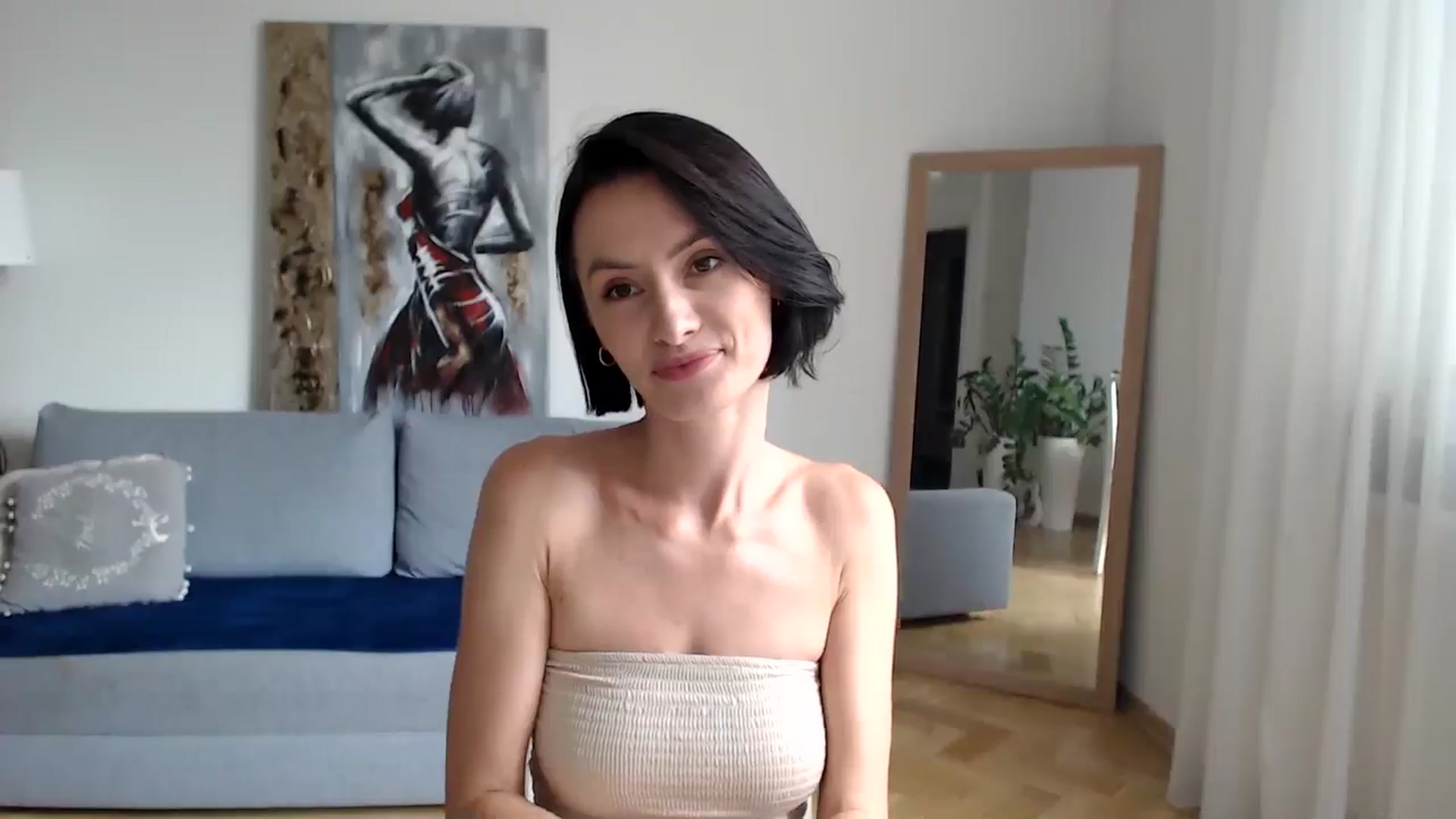 Gallery image thumbnail from the_realpearl's myfreecams stream on, 08/07/2024, 13:53 image 10 of 20