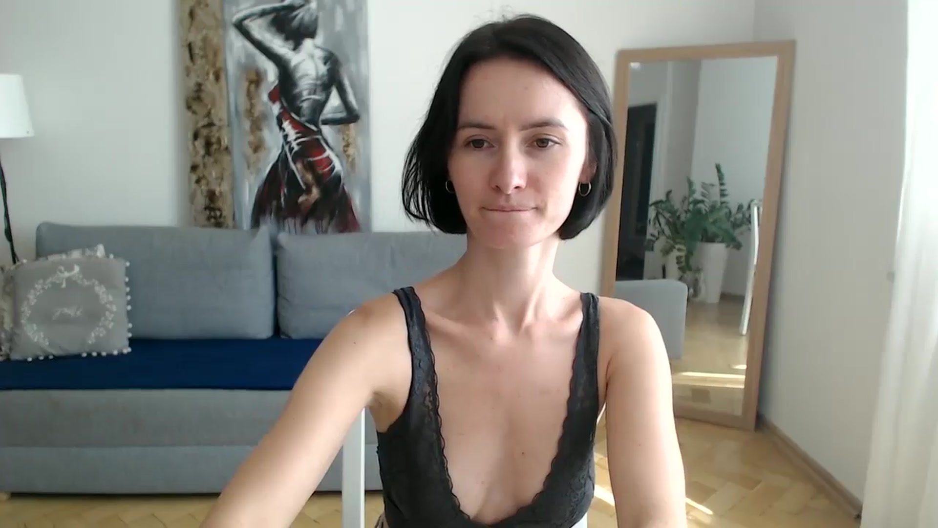 Gallery image thumbnail from the_realpearl's myfreecams stream on, 08/13/2024, 13:42 image 11 of 20