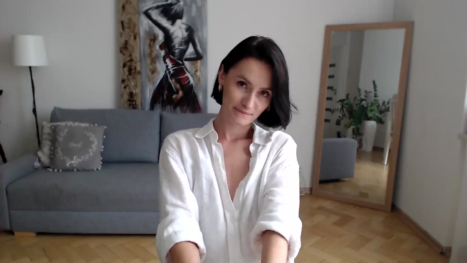 Gallery image thumbnail from the_realpearl's myfreecams stream on, 08/21/2024, 16:56 image 4 of 20