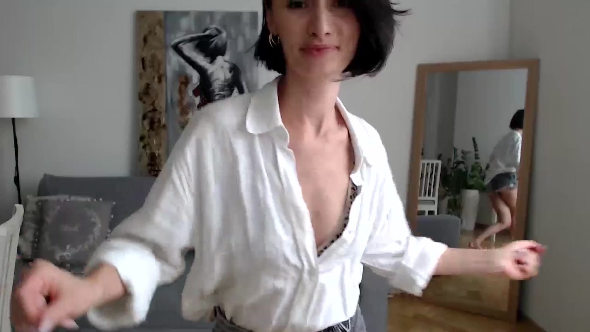 Gallery image thumbnail from the_realpearl's myfreecams stream on, 08/21/2024, 16:56 image 5 of 20