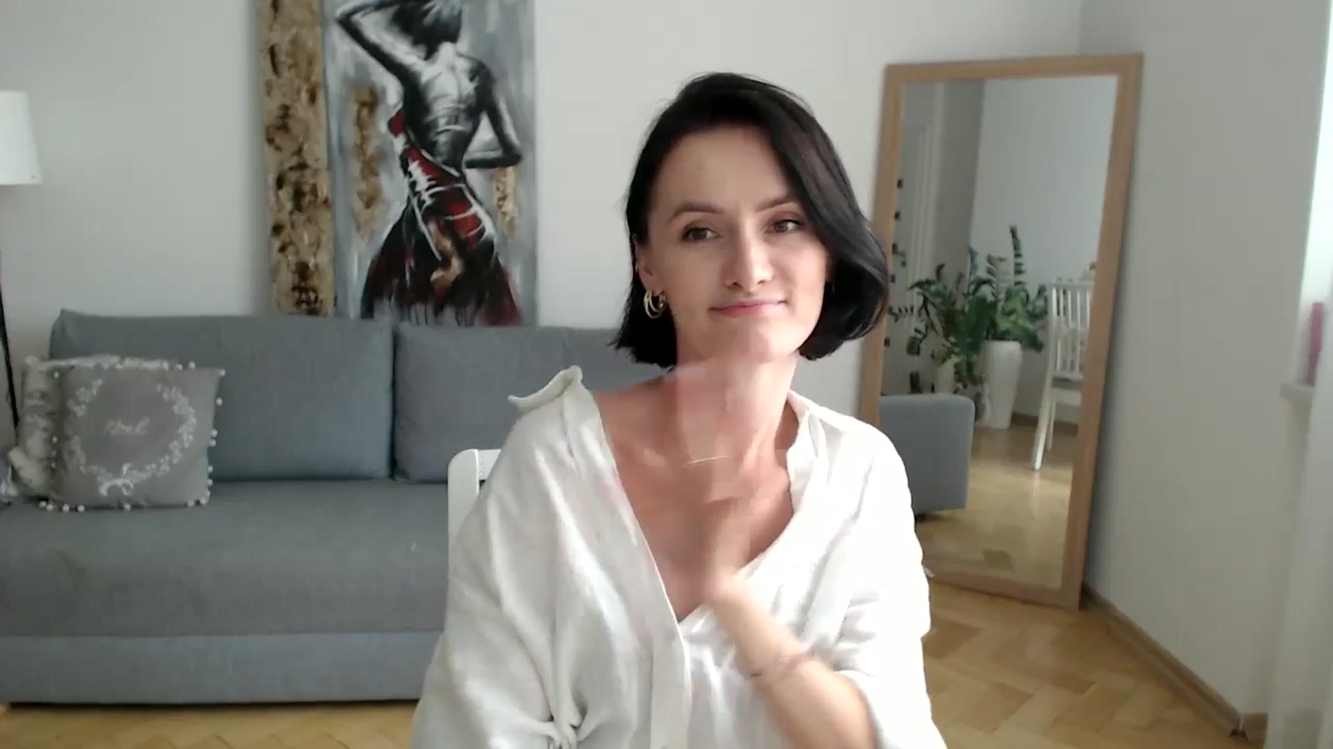Gallery image thumbnail from the_realpearl's myfreecams stream on, 08/21/2024, 16:56 image 6 of 20