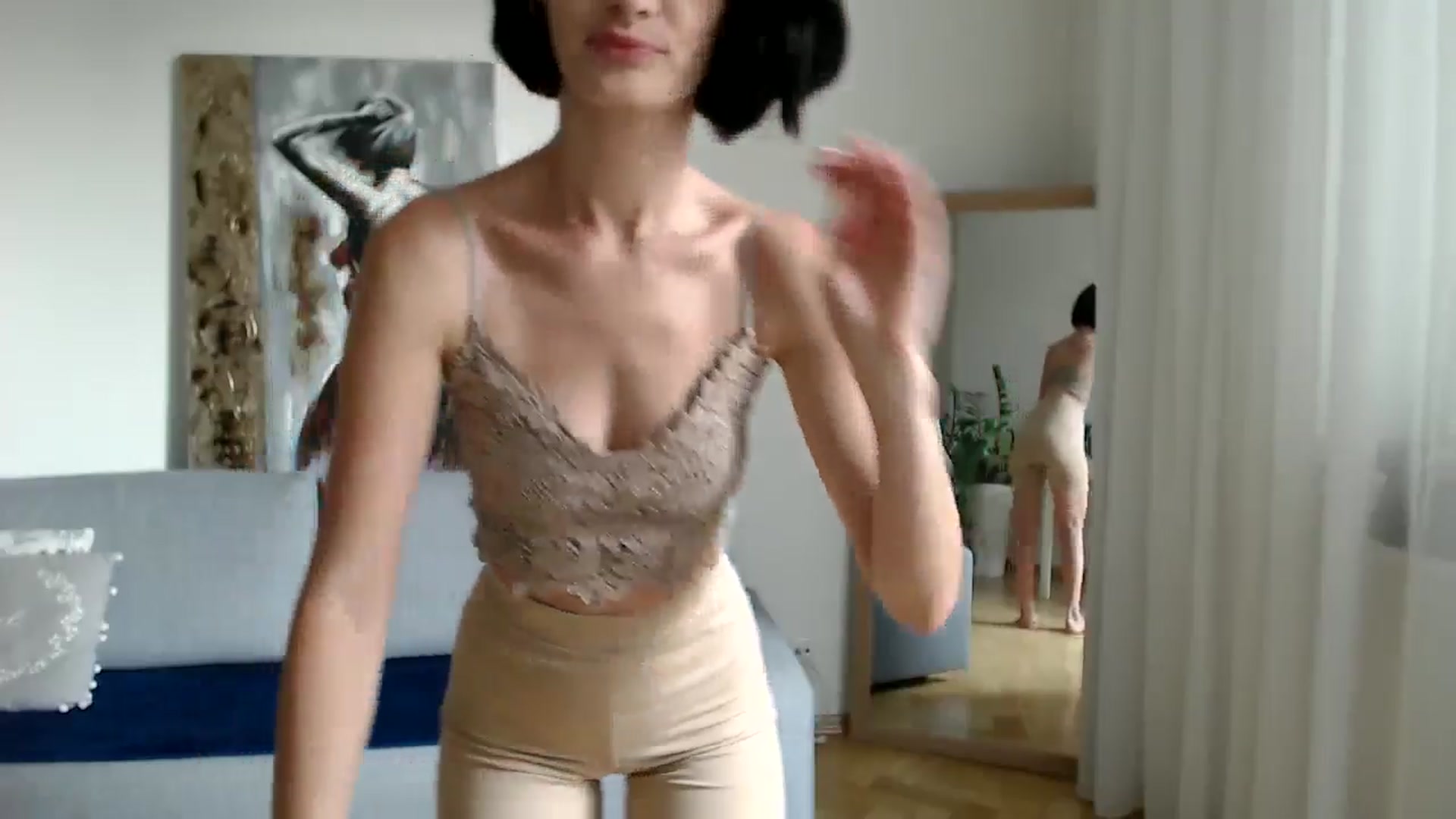 Gallery image thumbnail from the_realpearl's myfreecams stream on, 08/27/2024, 14:13 image 4 of 20