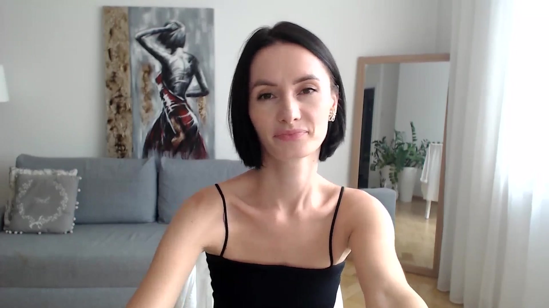 Gallery image thumbnail from the_realpearl's myfreecams stream on, 09/09/2024, 13:33 image 11 of 20