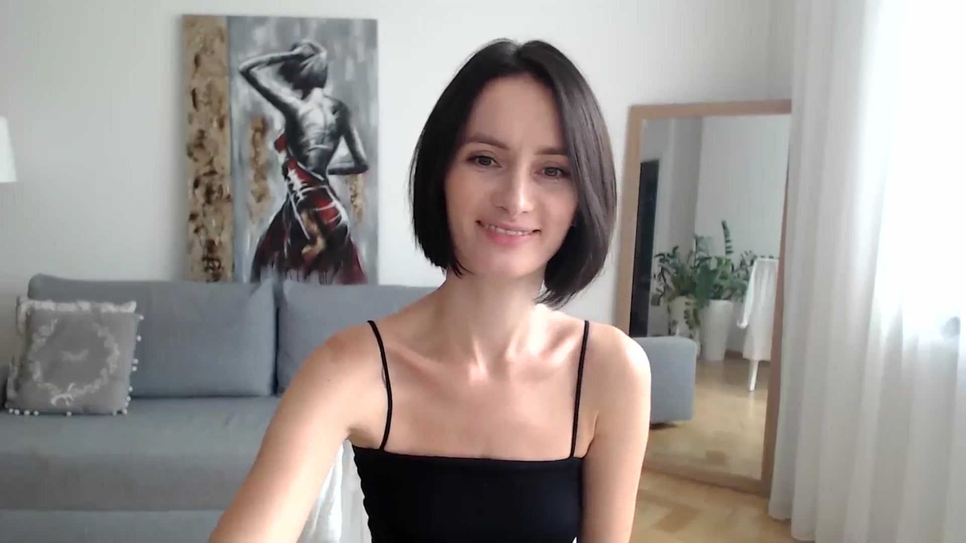 Gallery image thumbnail from the_realpearl's myfreecams stream on, 09/09/2024, 13:33 image 10 of 20