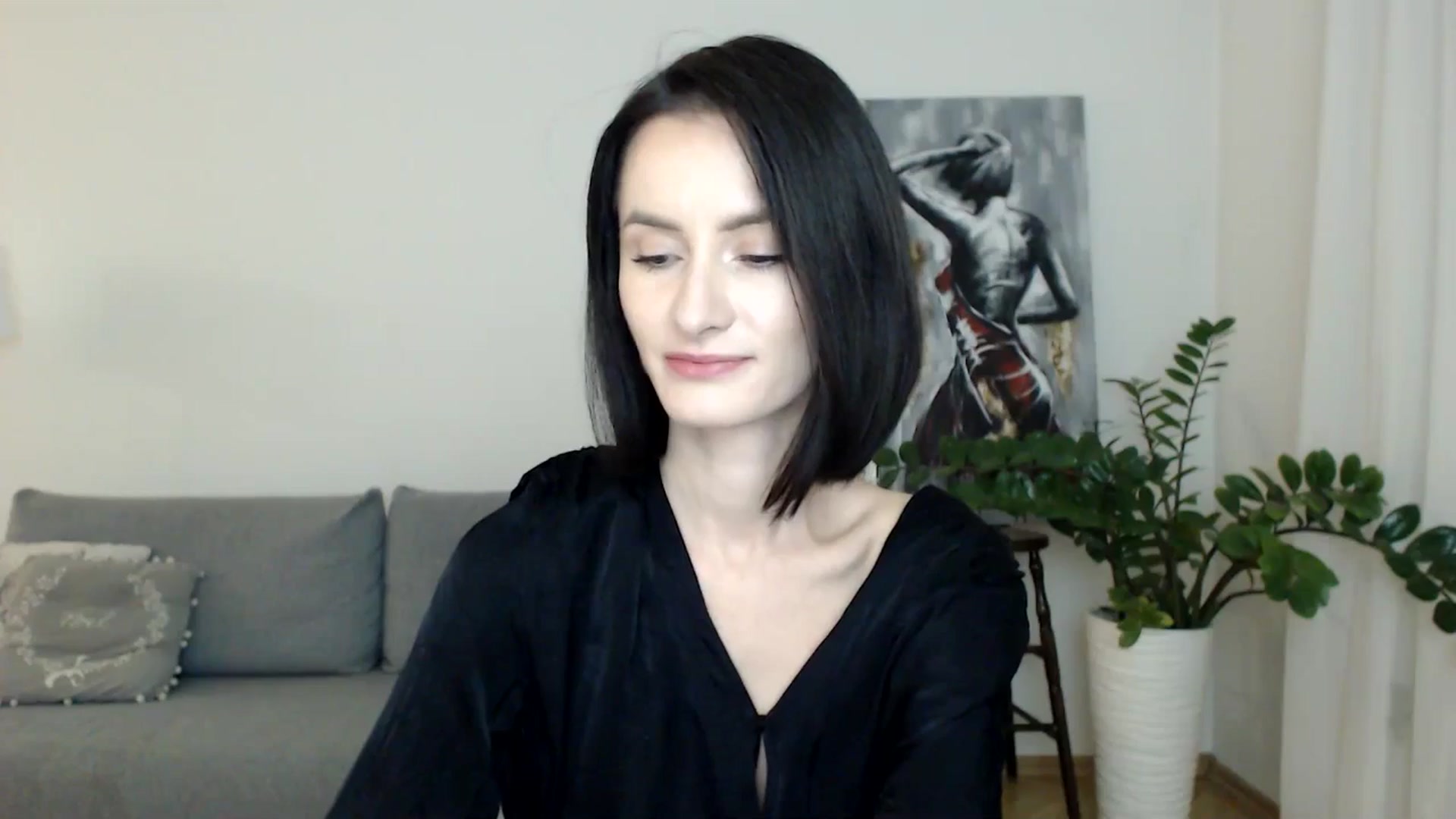 Gallery image thumbnail from the_realpearl's myfreecams stream on, 11/24/2024, 16:40 image 17 of 20