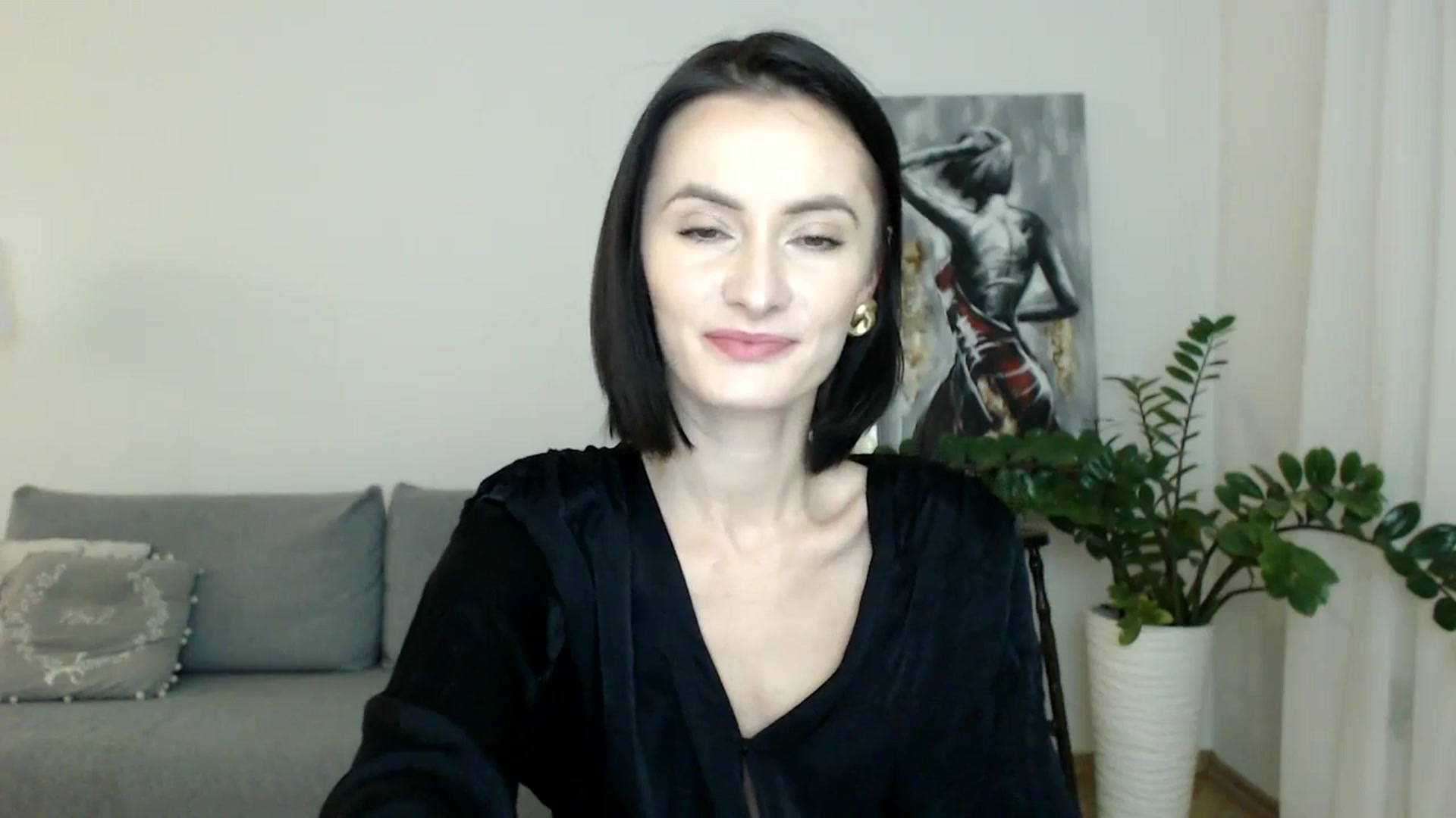 Gallery image thumbnail from the_realpearl's myfreecams stream on, 11/24/2024, 16:40 image 19 of 20