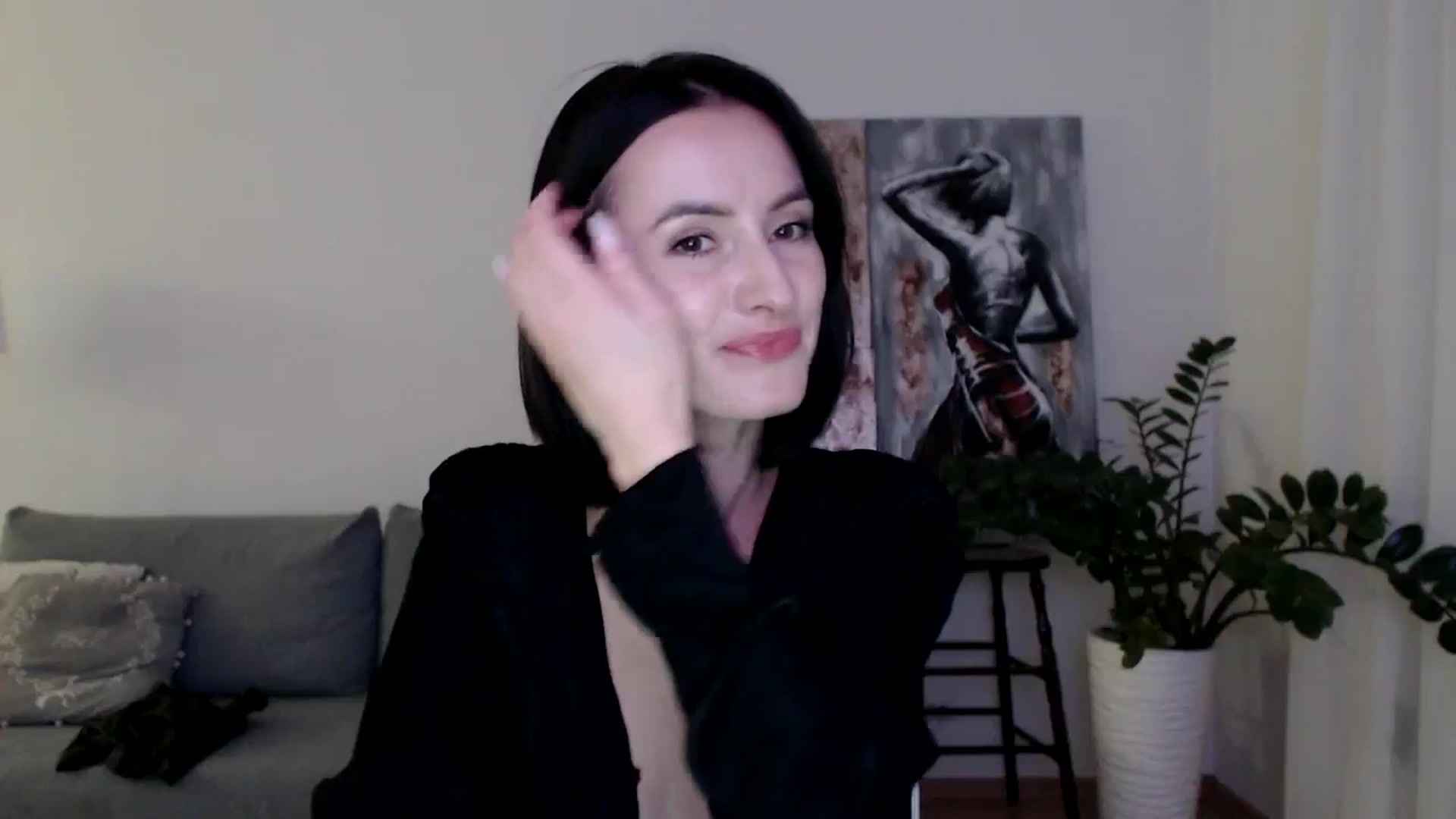 Gallery image thumbnail from the_realpearl's myfreecams stream on, 11/24/2024, 19:10 image 11 of 20