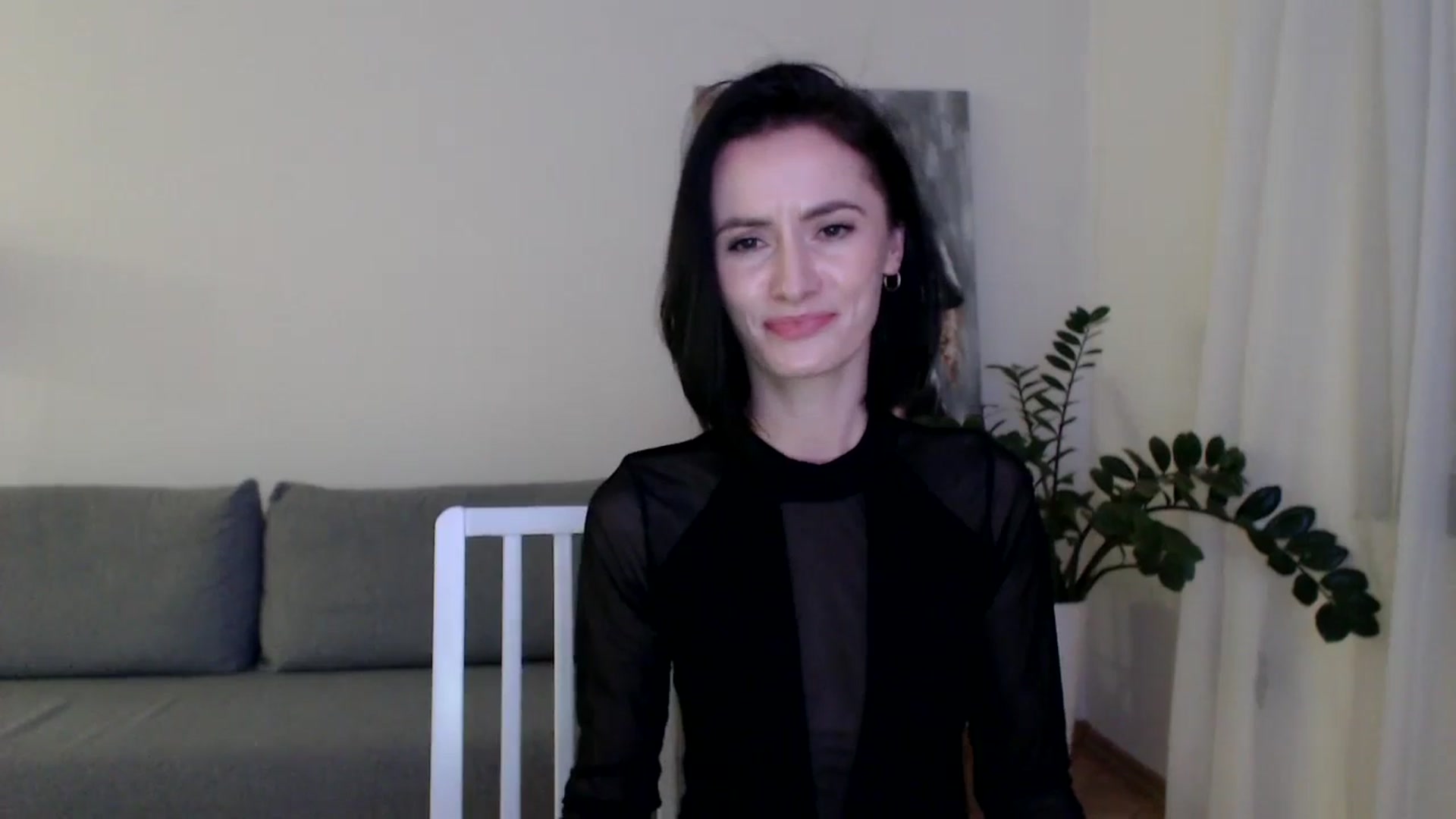 Gallery image thumbnail from the_realpearl's myfreecams stream on, 11/26/2024, 18:19 image 14 of 20