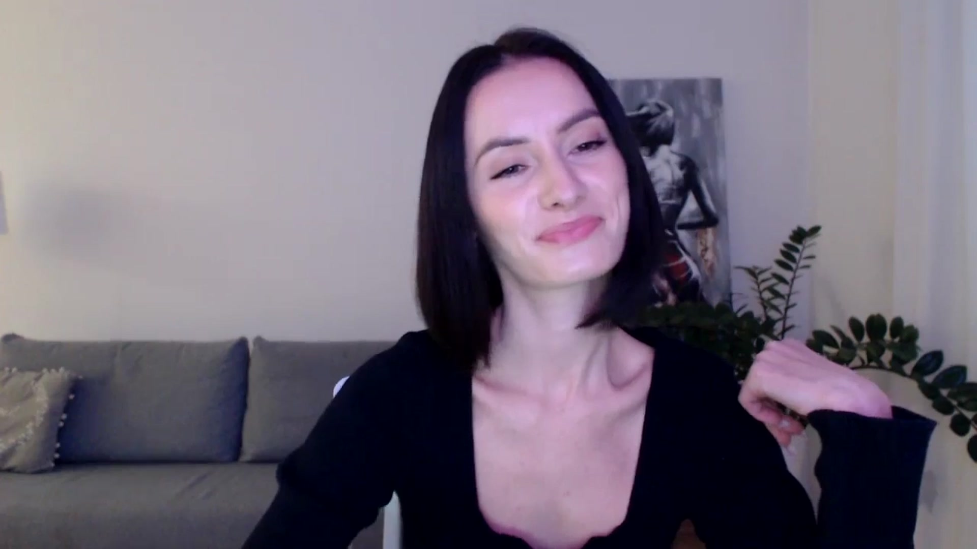 Gallery image thumbnail from the_realpearl's myfreecams stream on, 11/28/2024, 16:22 image 3 of 20