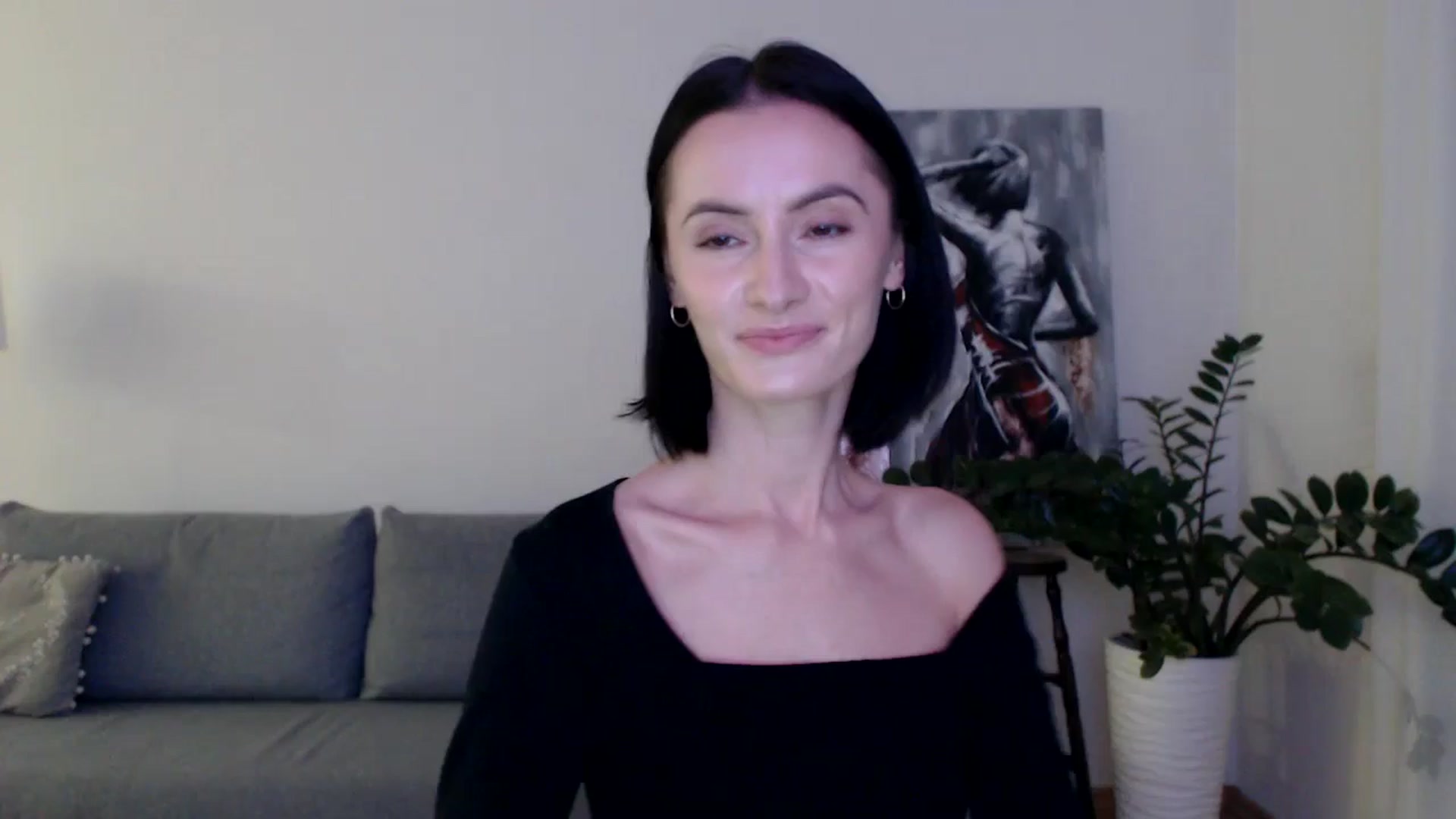 Gallery image thumbnail from the_realpearl's myfreecams stream on, 11/28/2024, 16:22 image 13 of 20