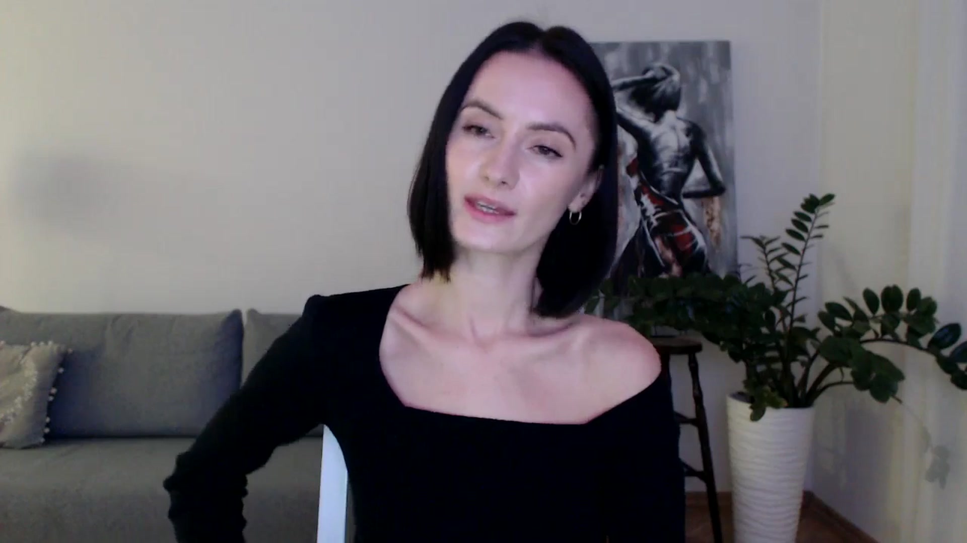 Gallery image thumbnail from the_realpearl's myfreecams stream on, 11/28/2024, 16:22 image 6 of 20