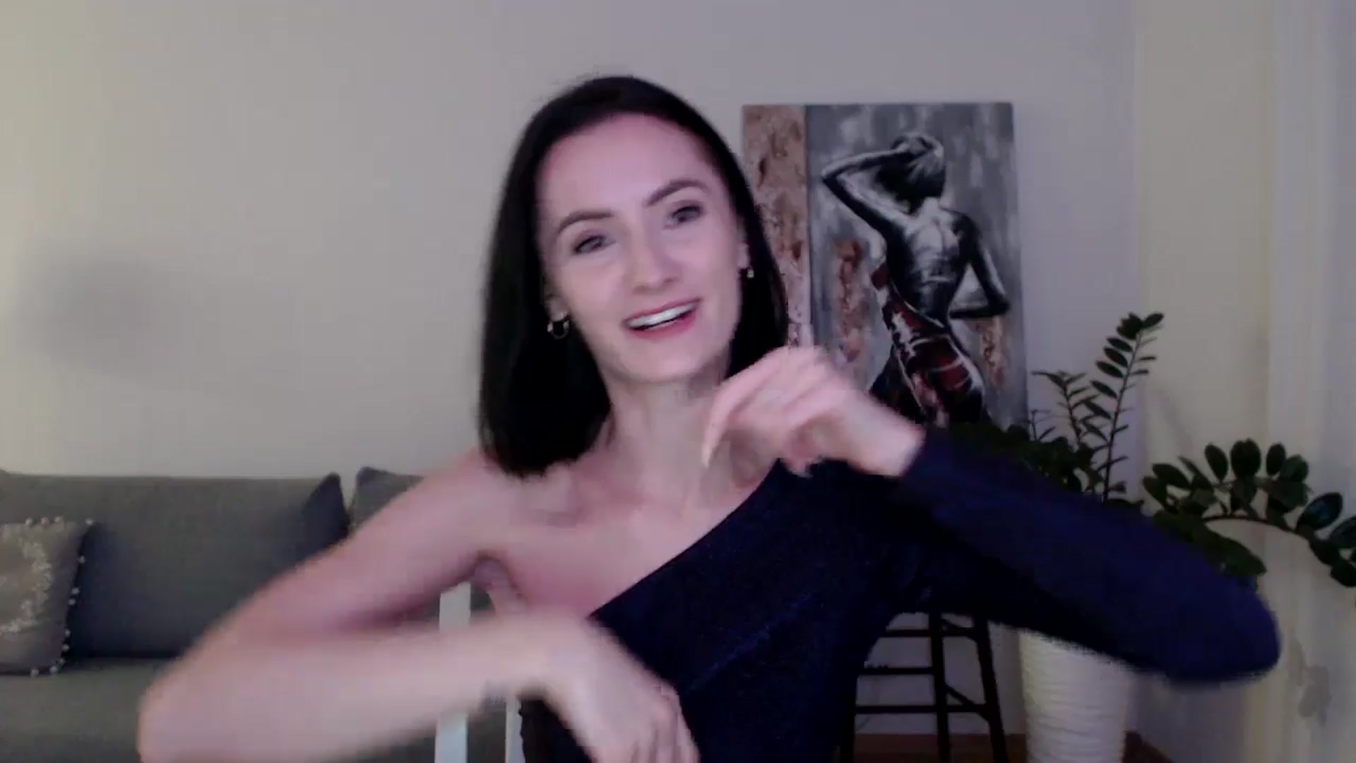 Gallery image thumbnail from the_realpearl's myfreecams stream on, 11/29/2024, 18:27 image 19 of 20