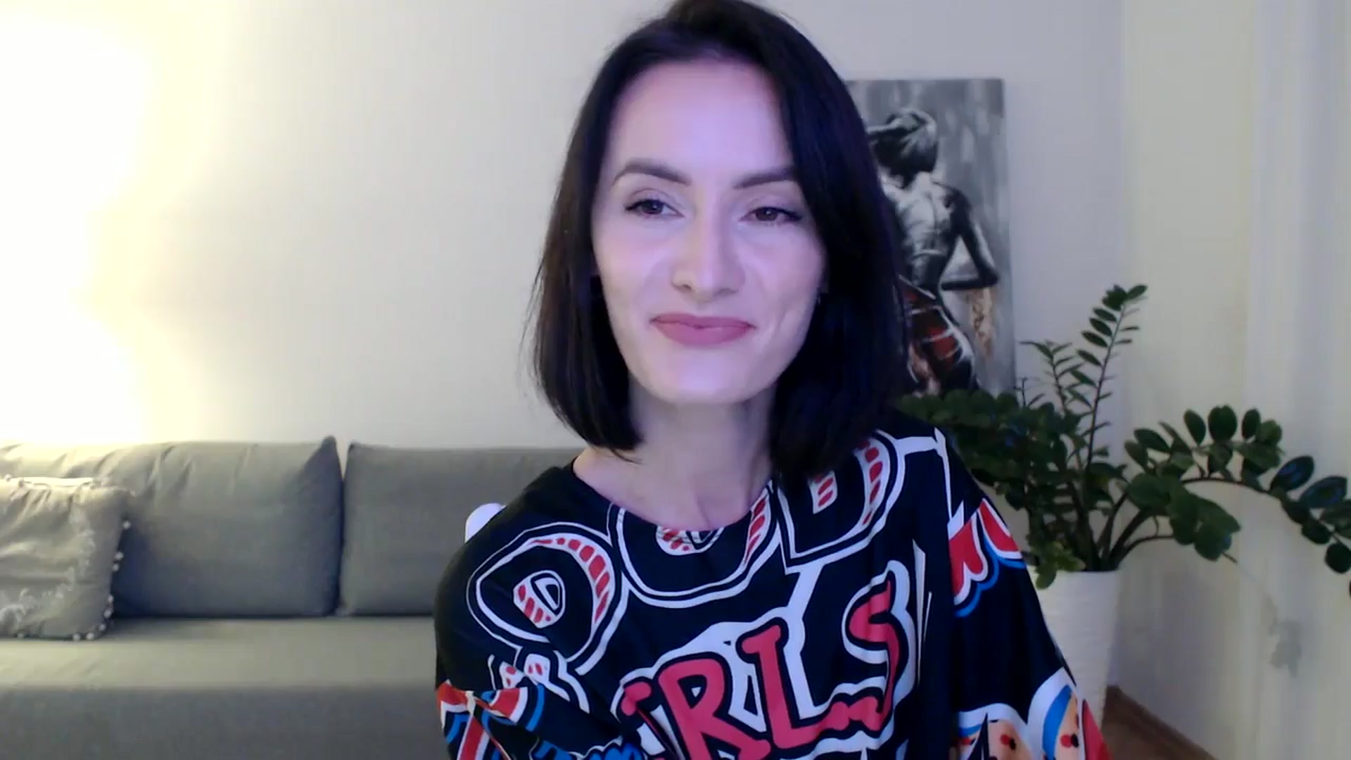 Gallery image thumbnail from the_realpearl's myfreecams stream on, 12/01/2024, 15:42 image 4 of 20