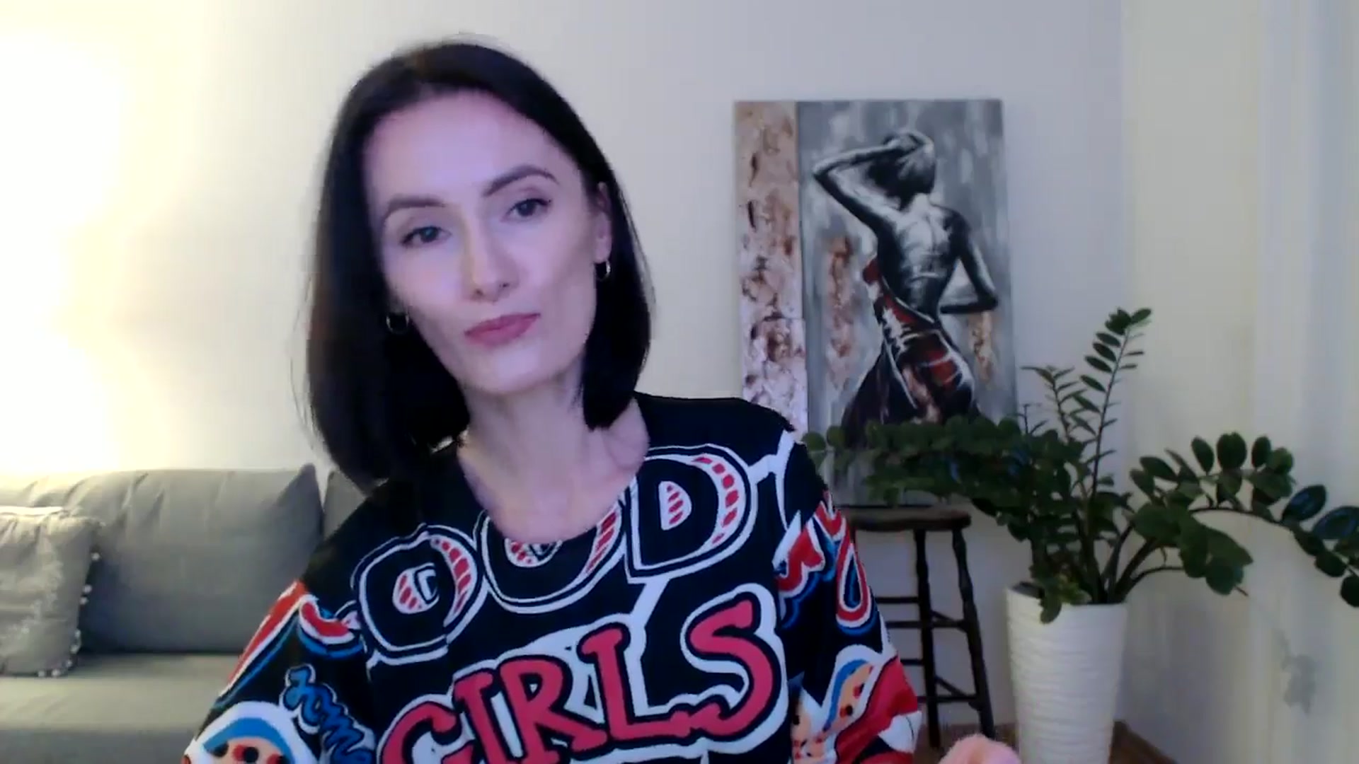 Gallery image thumbnail from the_realpearl's myfreecams stream on, 12/01/2024, 18:08 image 6 of 20