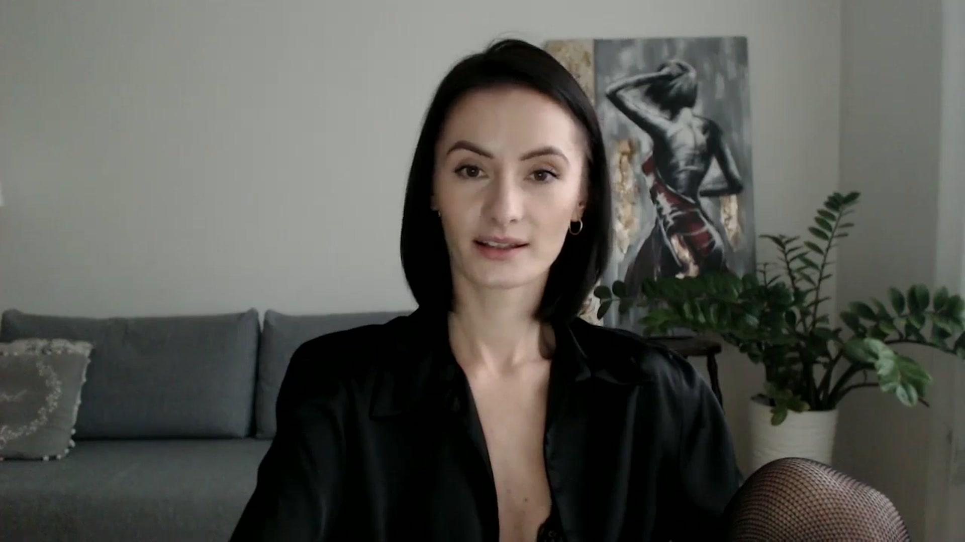 Gallery image thumbnail from the_realpearl's myfreecams stream on, 12/04/2024, 14:12 image 11 of 20