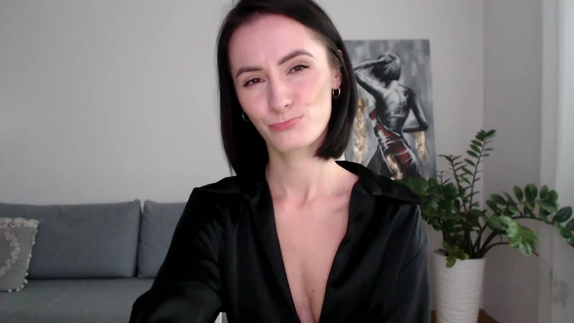 Gallery image thumbnail from the_realpearl's myfreecams stream on, 12/04/2024, 14:12 image 15 of 20