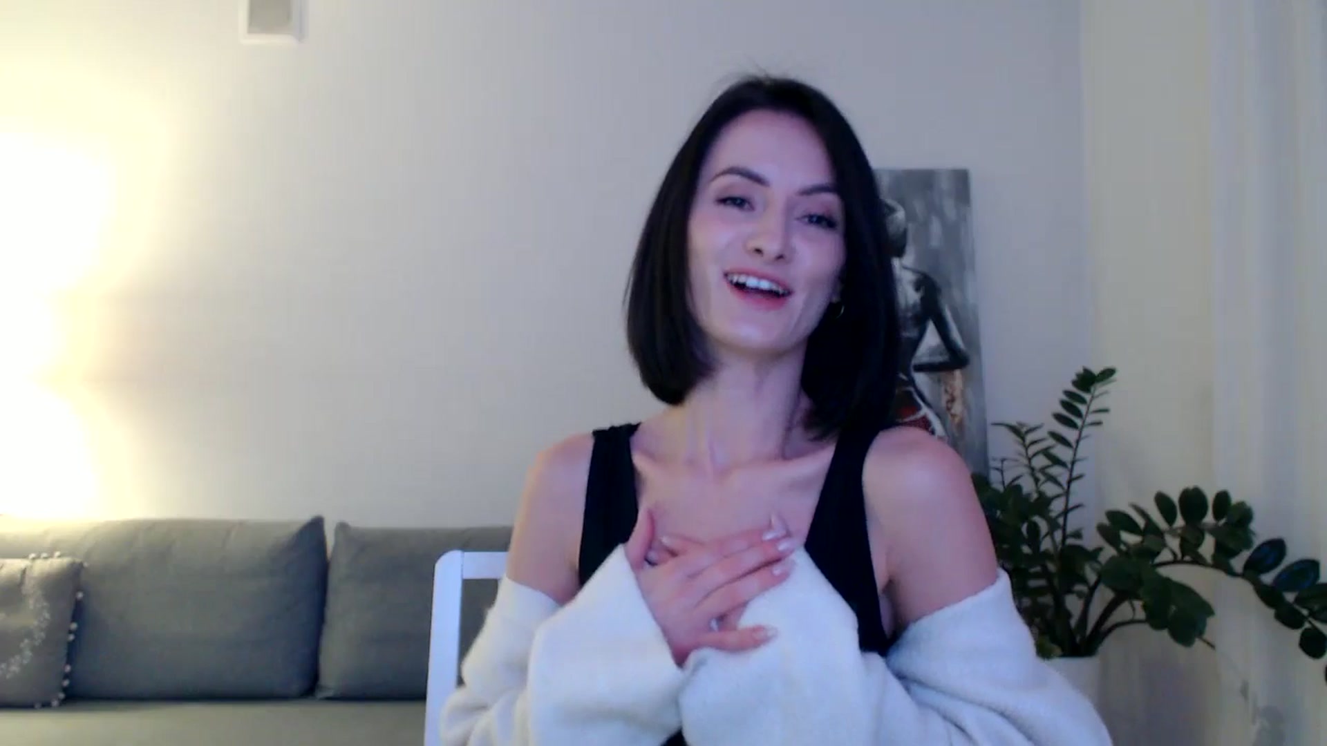 Gallery image thumbnail from the_realpearl's myfreecams stream on, 12/06/2024, 16:49 image 8 of 20