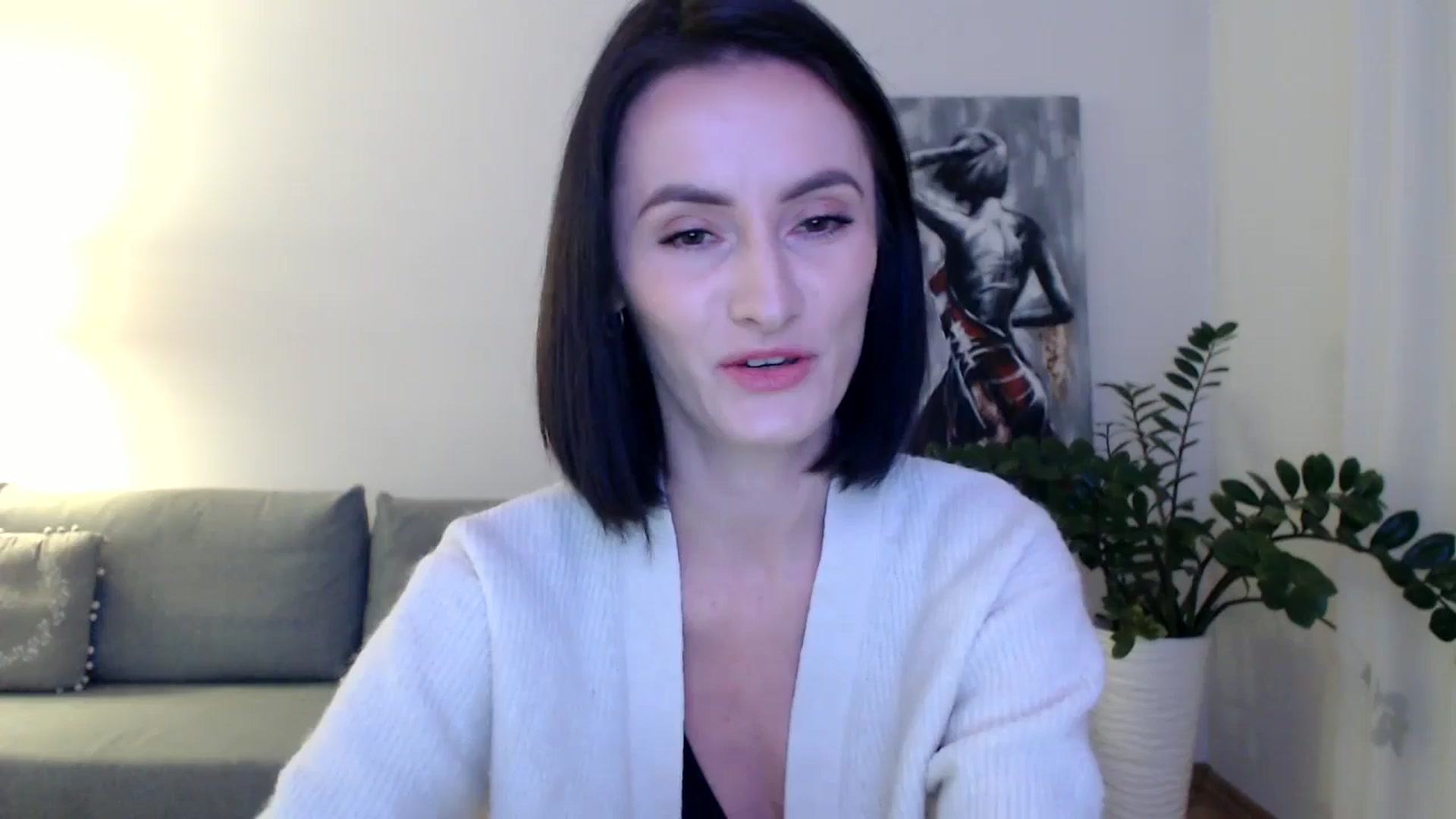Gallery image thumbnail from the_realpearl's myfreecams stream on, 12/06/2024, 16:49 image 1 of 20