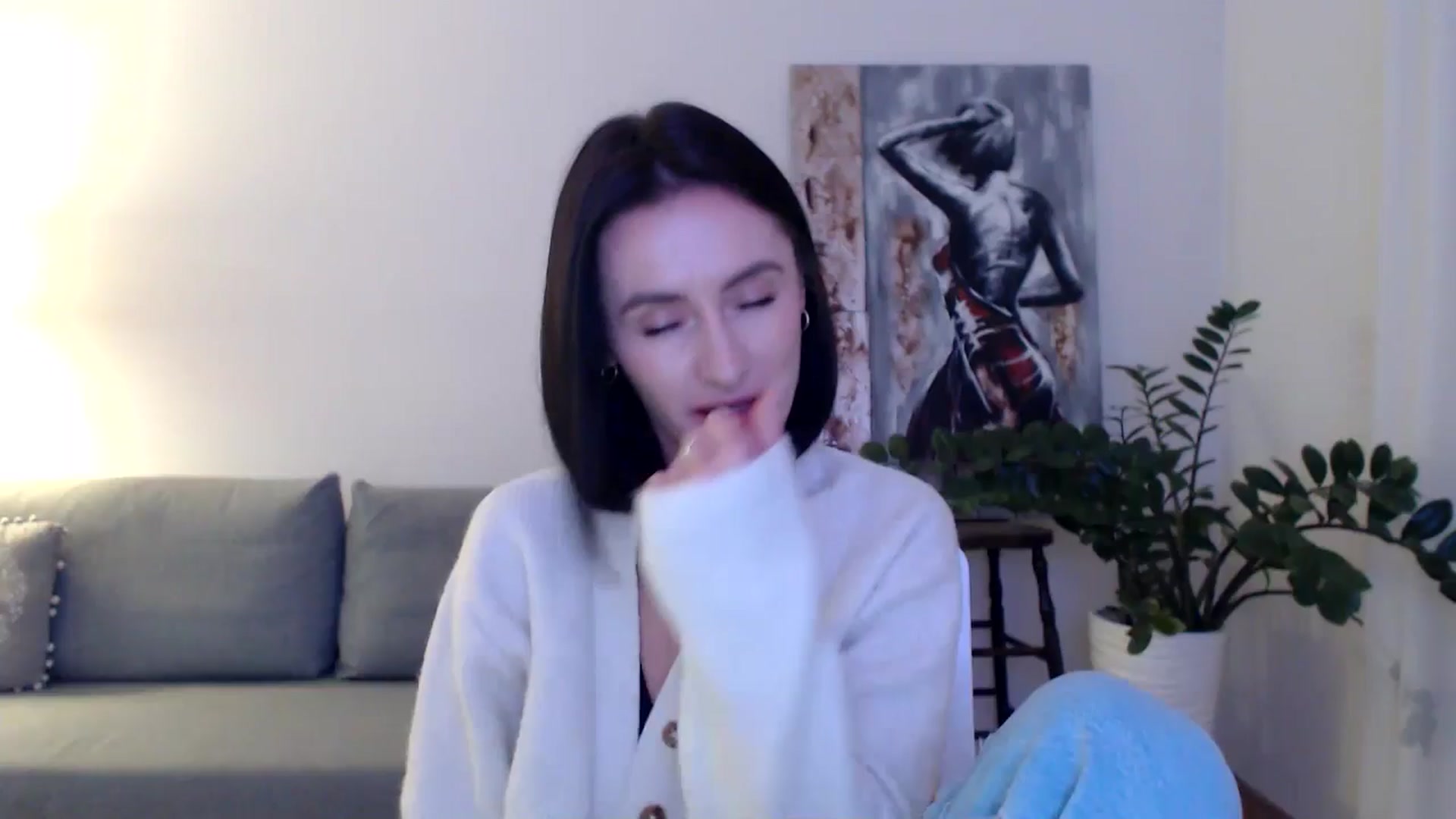 Gallery image thumbnail from the_realpearl's myfreecams stream on, 12/06/2024, 19:08 image 8 of 20