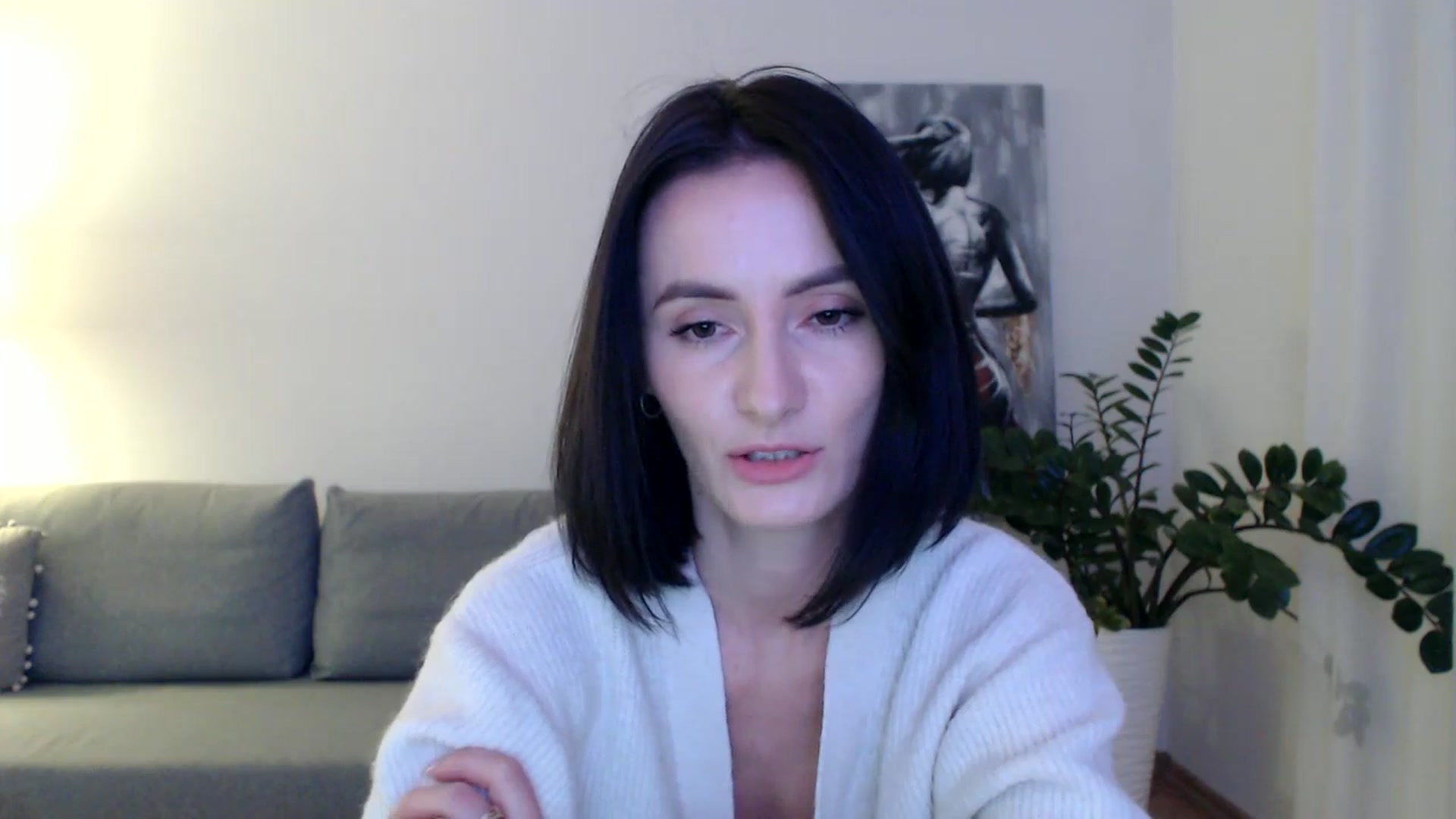 Gallery image thumbnail from the_realpearl's myfreecams stream on, 12/06/2024, 19:08 image 17 of 20