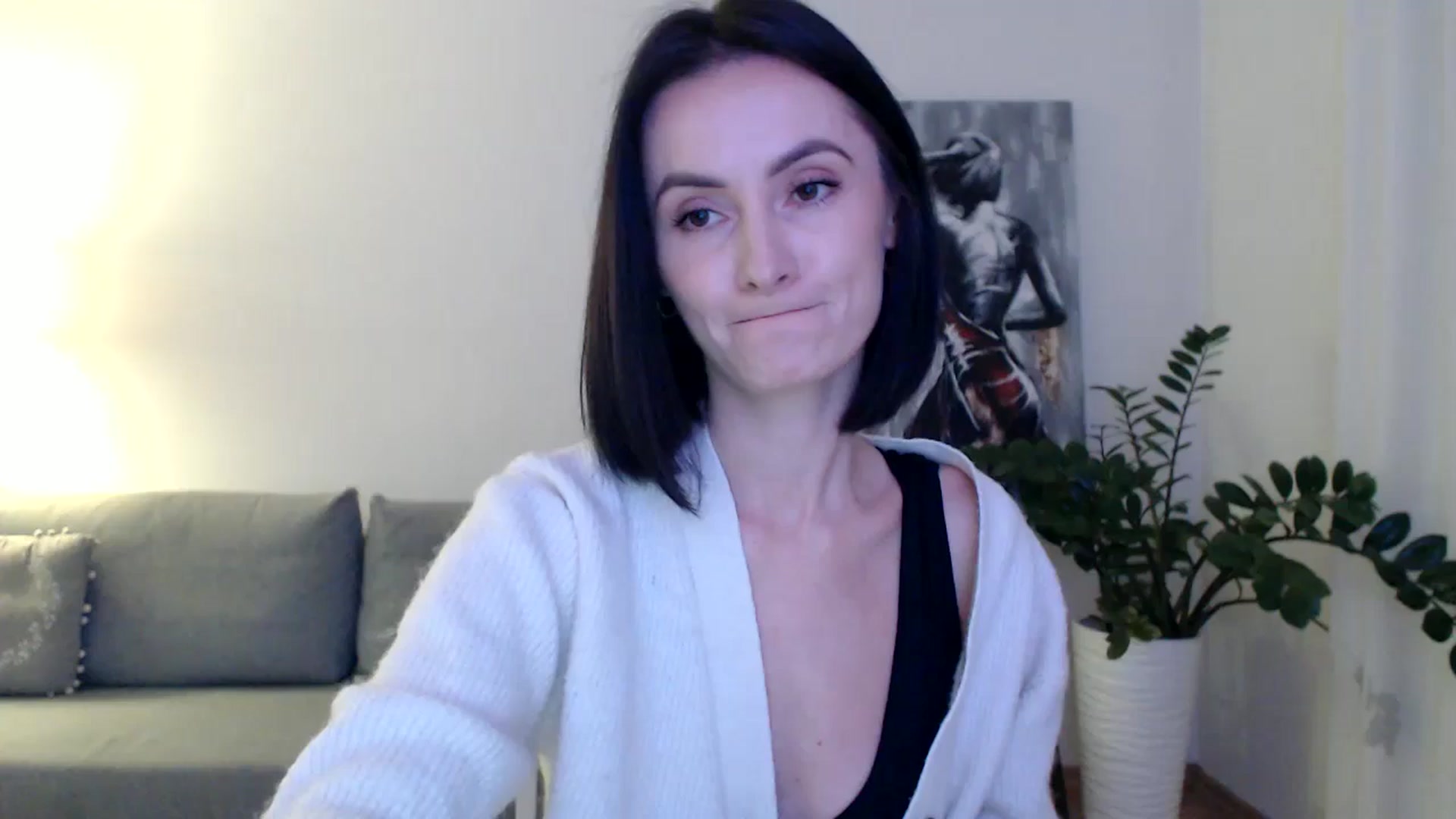 Gallery image thumbnail from the_realpearl's myfreecams stream on, 12/06/2024, 19:08 image 3 of 20