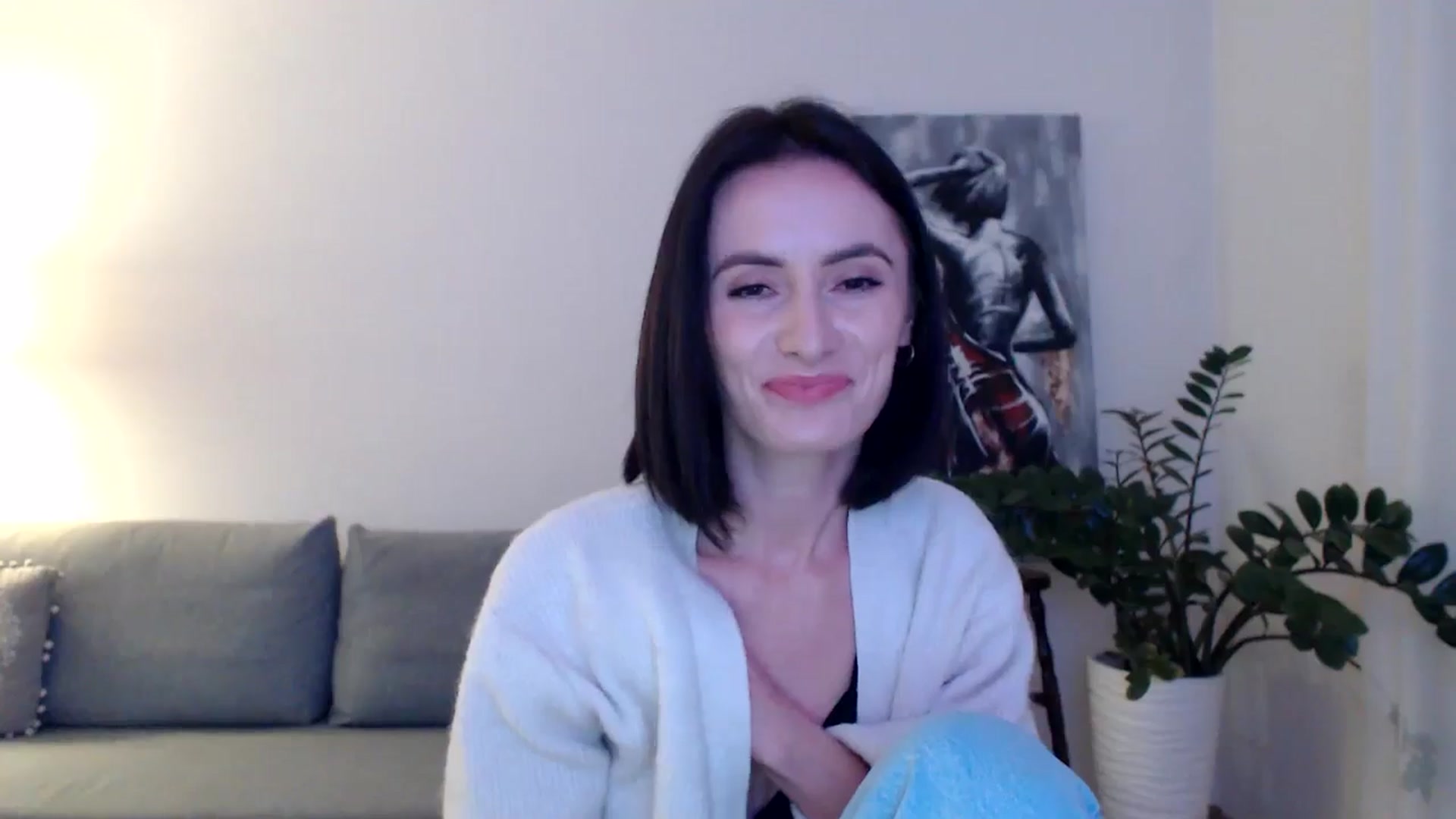 Gallery image thumbnail from the_realpearl's myfreecams stream on, 12/06/2024, 19:08 image 7 of 20
