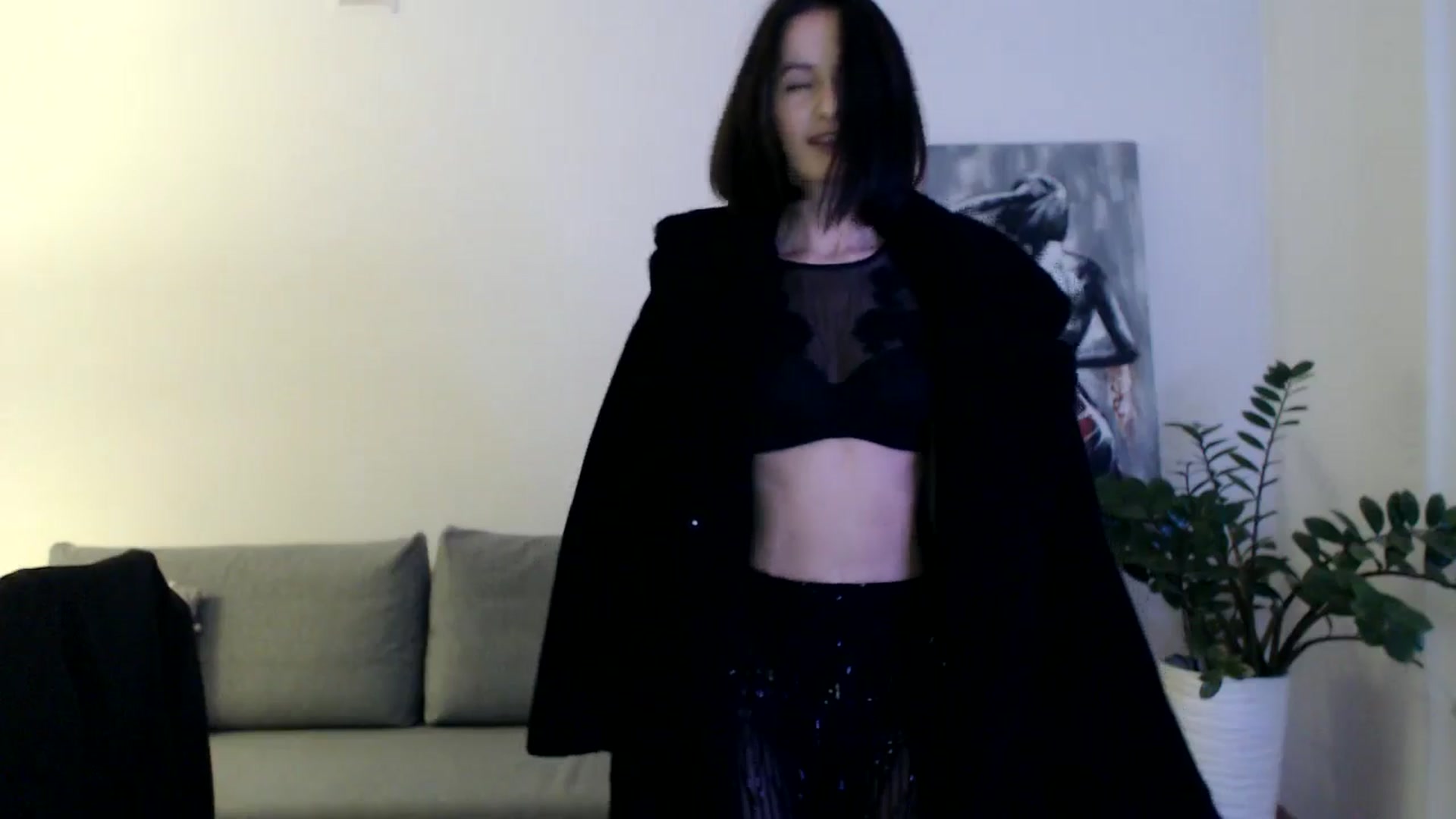 Gallery image thumbnail from the_realpearl's myfreecams stream on, 12/08/2024, 16:15 image 19 of 20