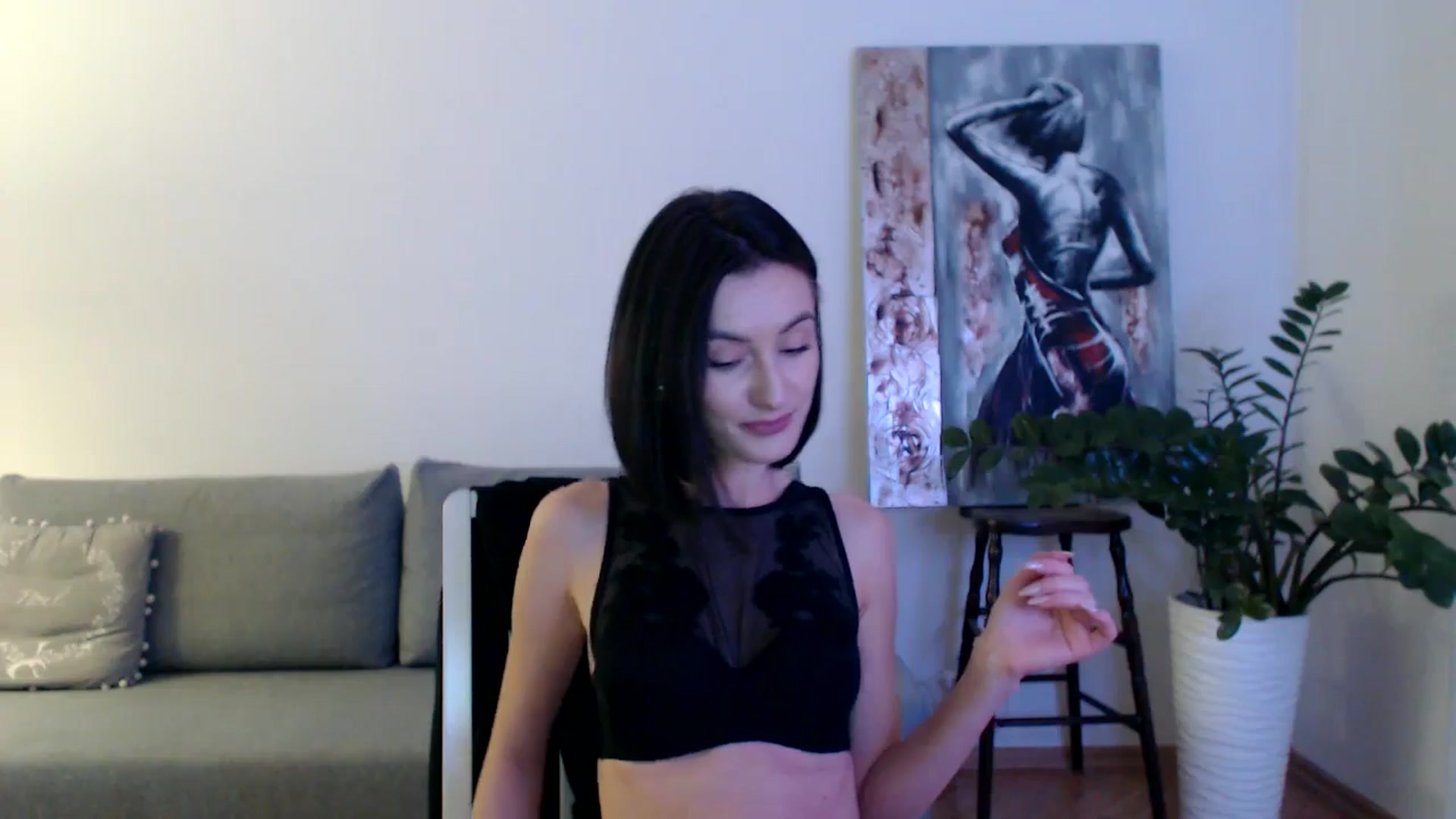 Gallery image thumbnail from the_realpearl's myfreecams stream on, 12/08/2024, 18:44 image 19 of 20