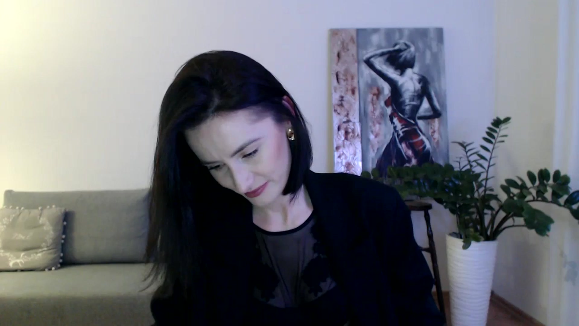 Gallery image thumbnail from the_realpearl's myfreecams stream on, 12/08/2024, 18:44 image 3 of 20