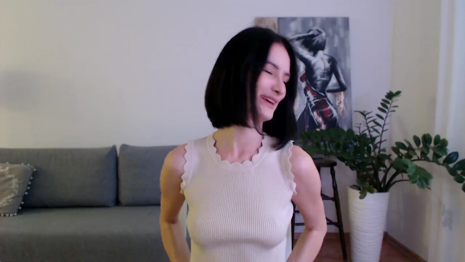 Gallery image thumbnail from the_realpearl's myfreecams stream on, 12/10/2024, 14:05 image 20 of 20