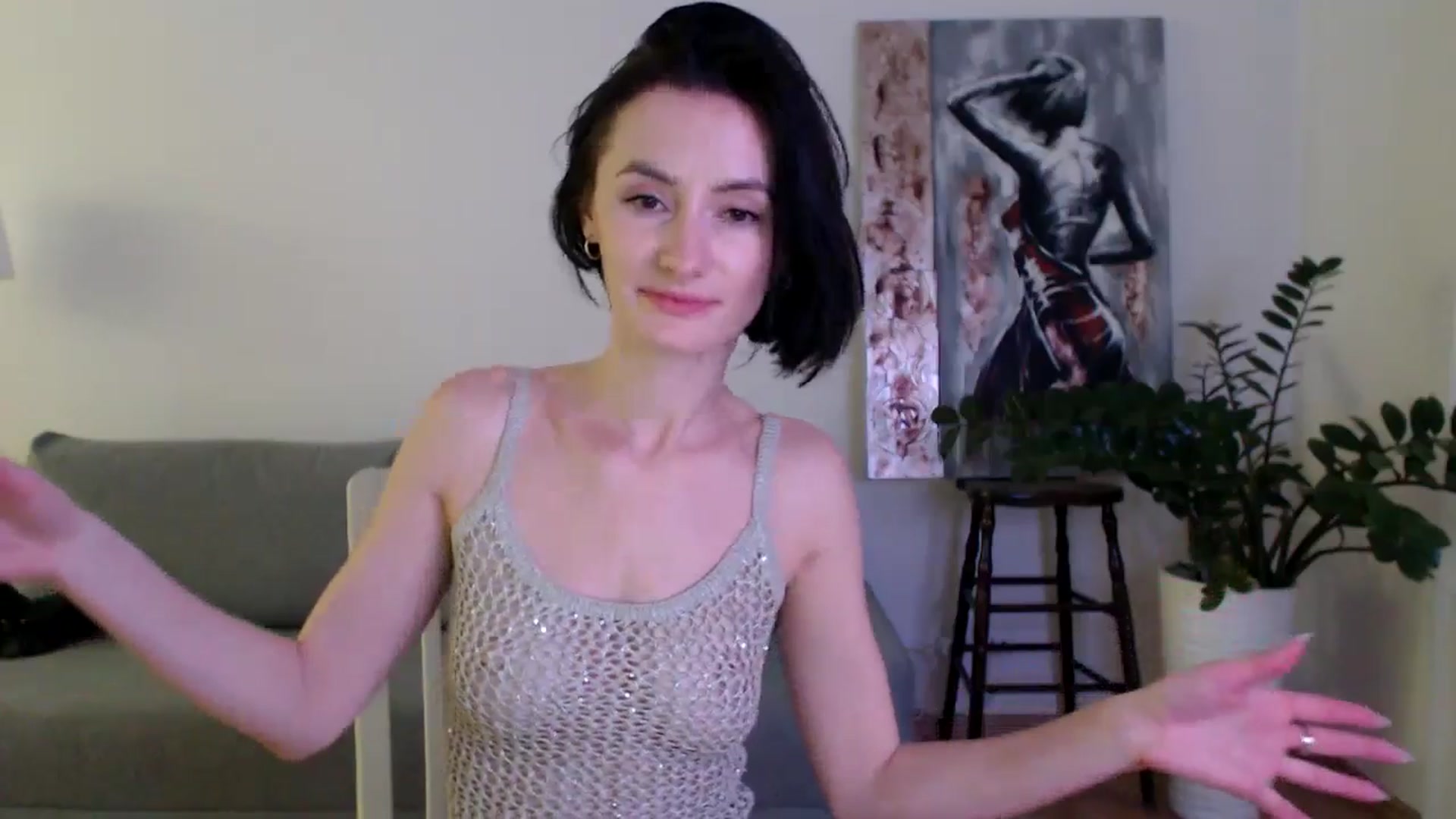 Gallery image thumbnail from the_realpearl's myfreecams stream on, 12/13/2024, 18:49 image 14 of 20