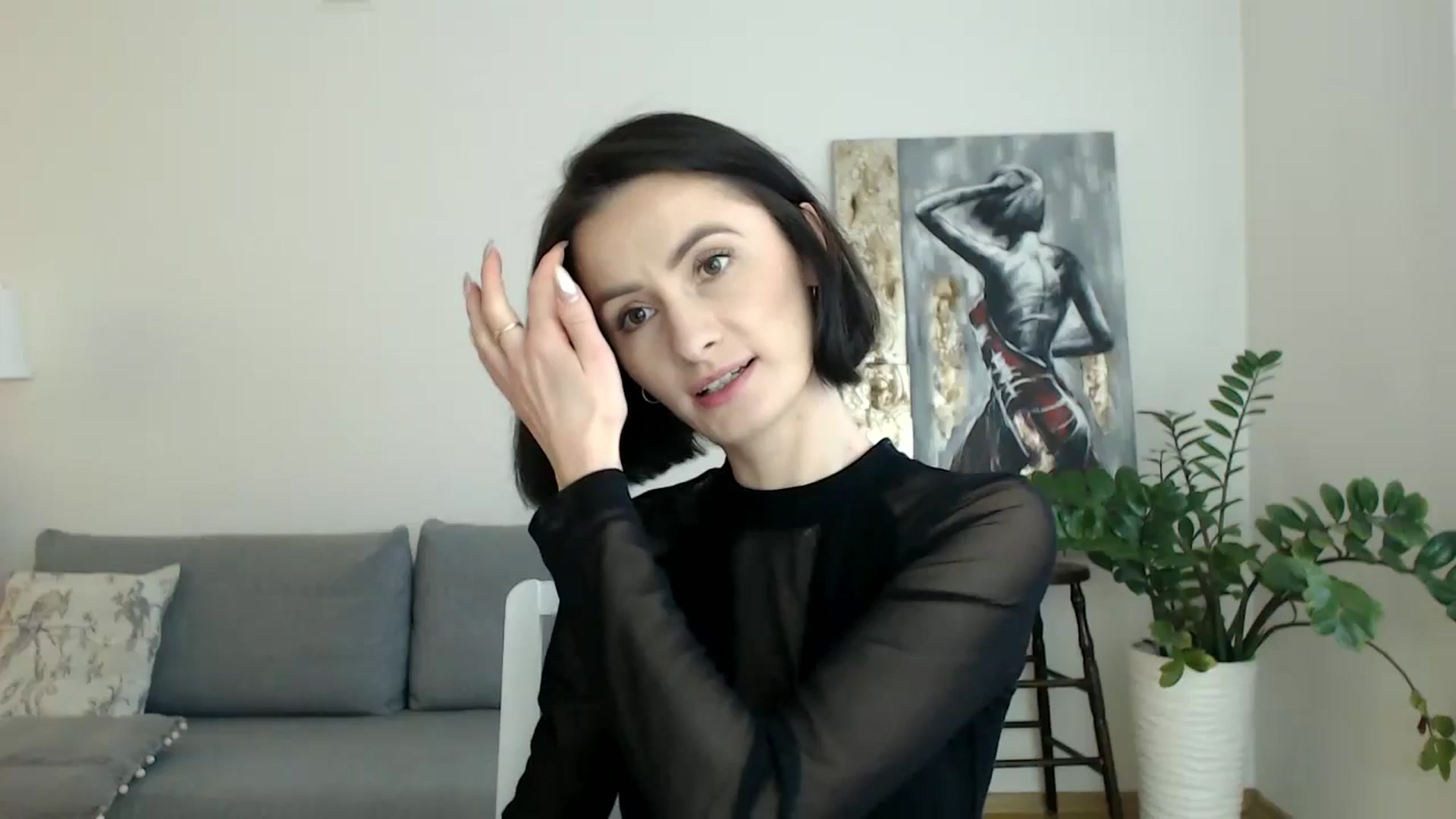 Gallery image thumbnail from the_realpearl's myfreecams stream on, 01/07/2025, 14:11 image 1 of 20