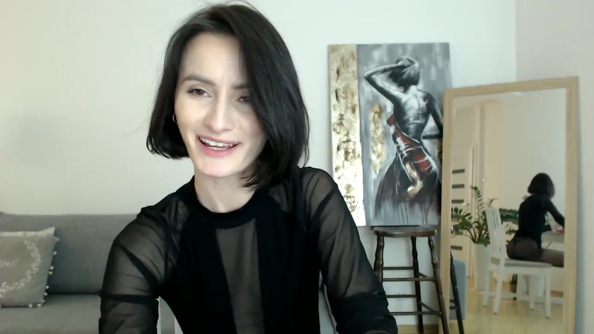 Gallery image thumbnail from the_realpearl's myfreecams stream on, 01/07/2025, 15:26 image 11 of 20