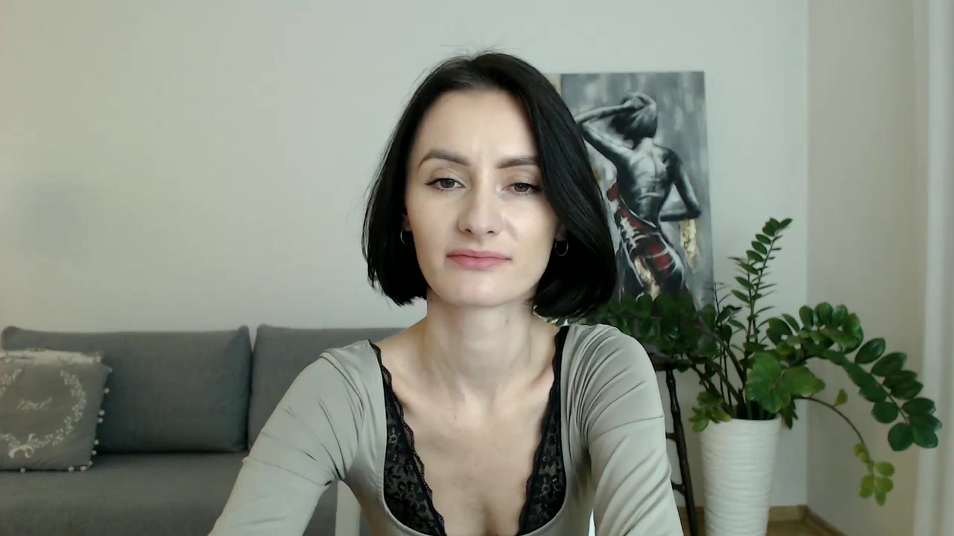 Gallery image thumbnail from the_realpearl's myfreecams stream on, 01/08/2025, 15:12 image 18 of 20