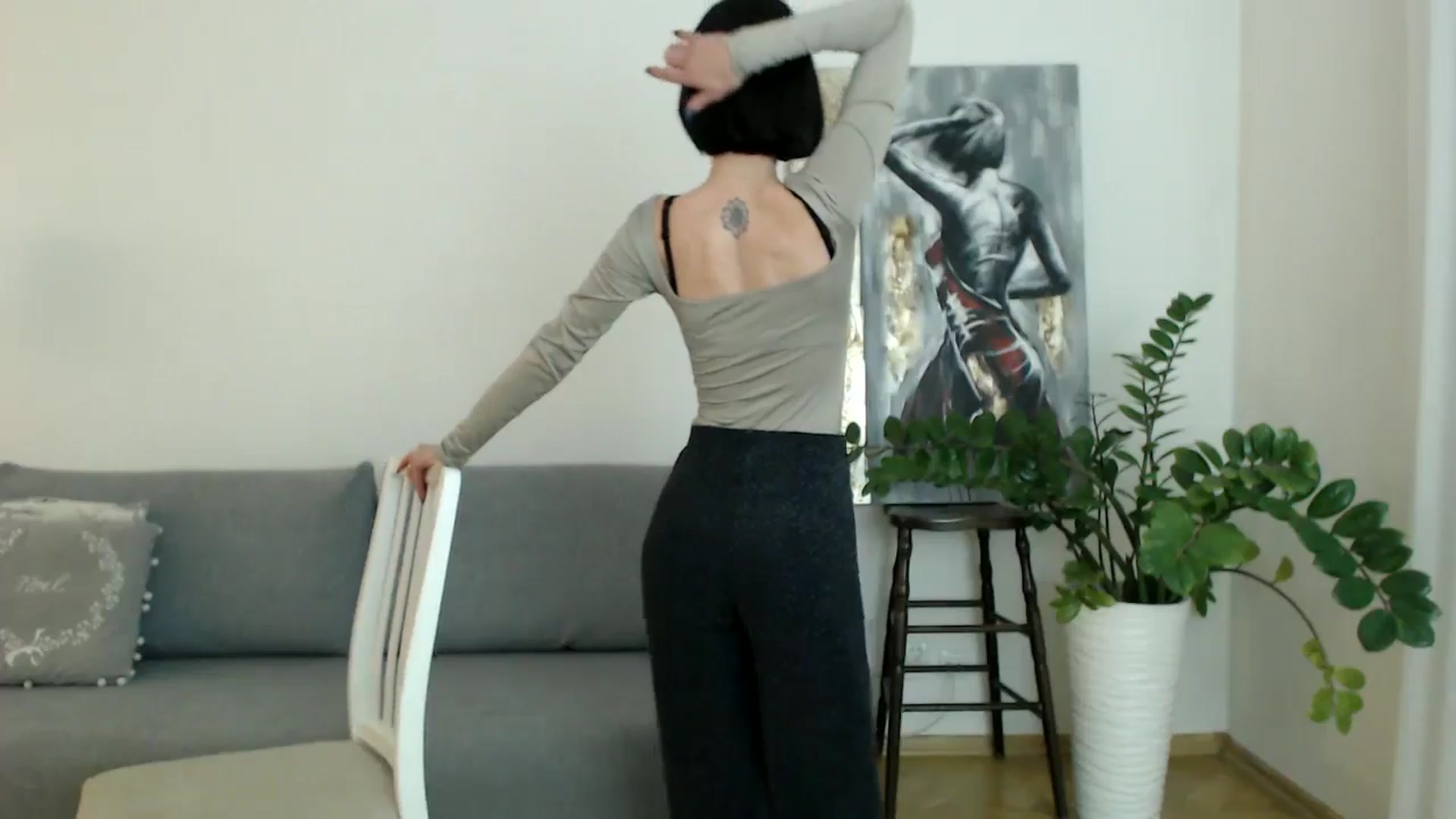 Gallery image thumbnail from the_realpearl's myfreecams stream on, 01/08/2025, 15:12 image 5 of 20