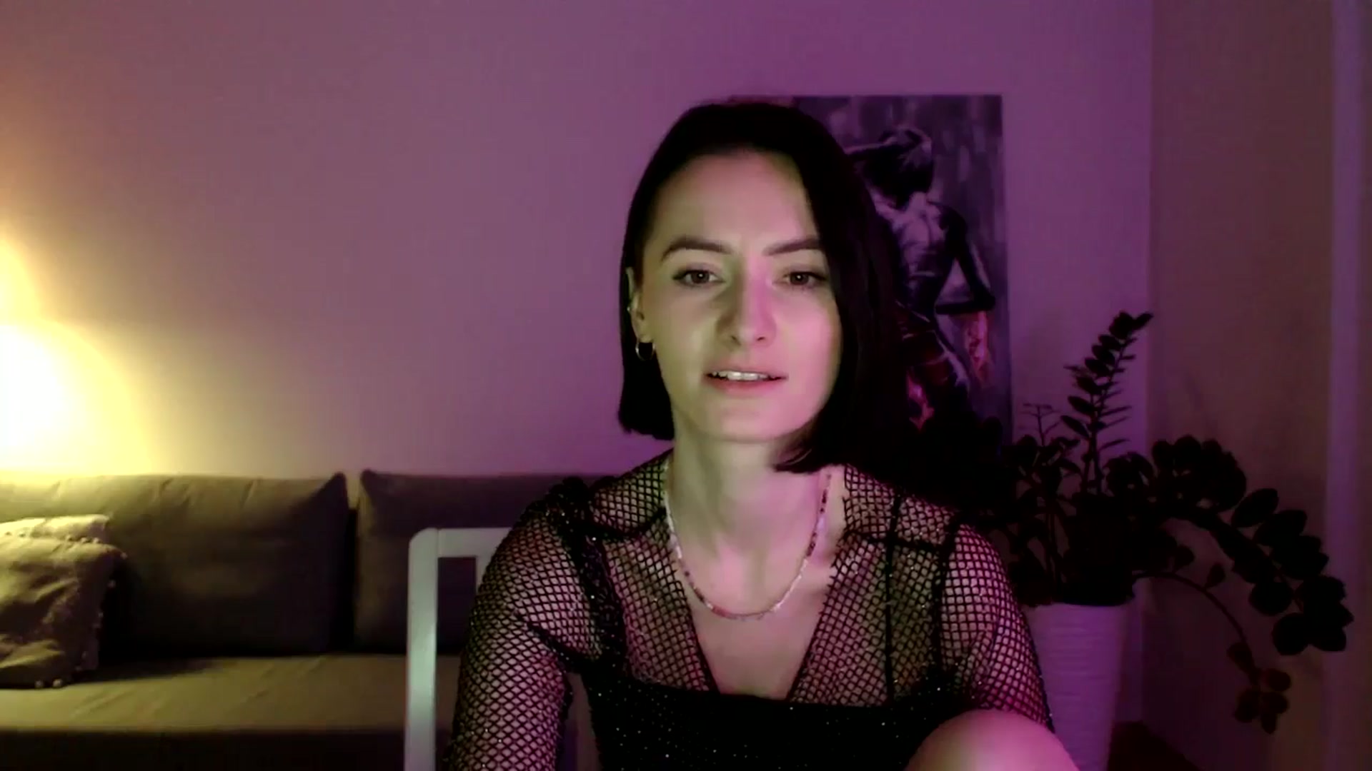 Gallery image thumbnail from the_realpearl's myfreecams stream on, 01/13/2025, 16:42 image 4 of 20