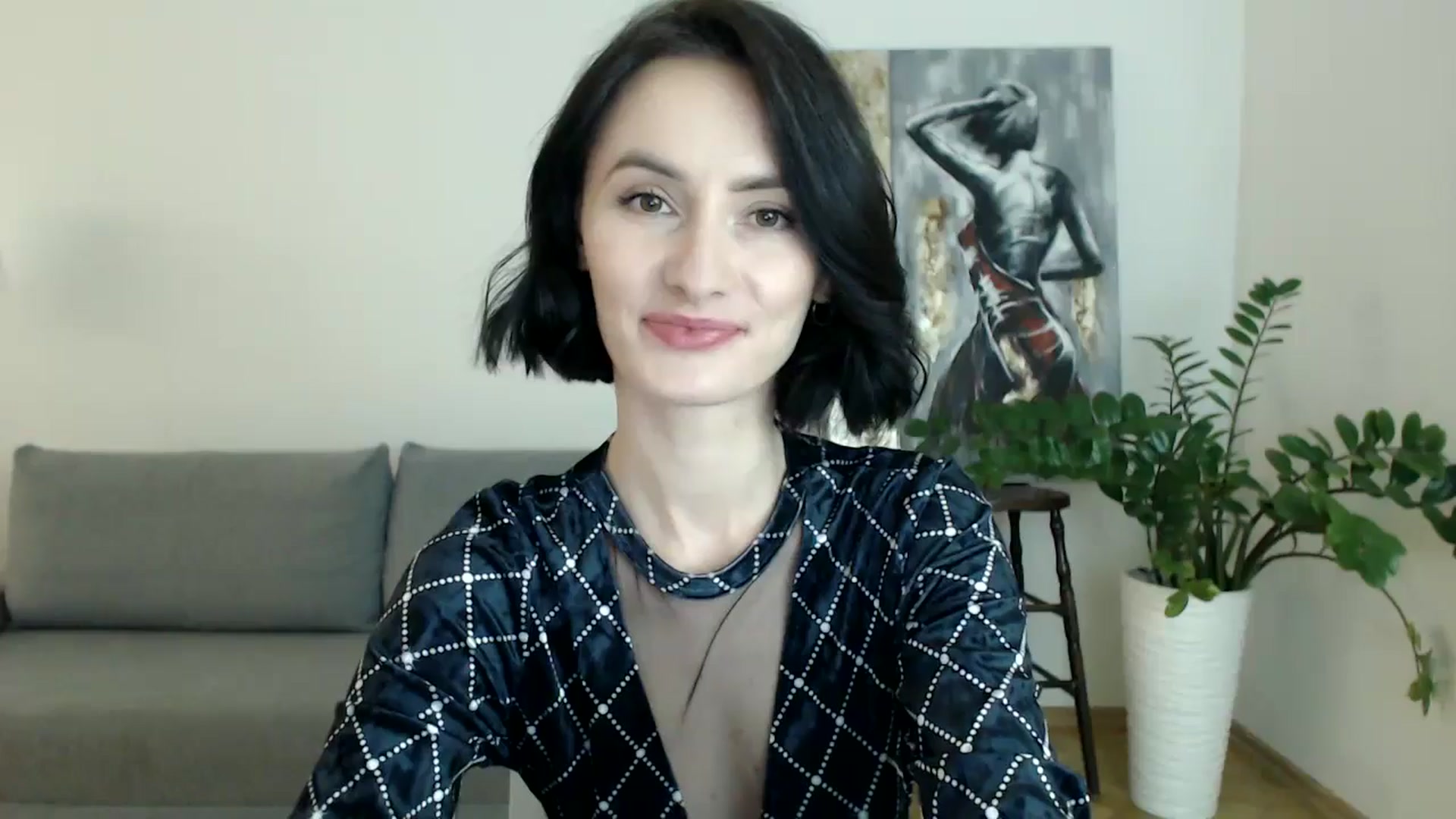 Gallery image thumbnail from the_realpearl's myfreecams stream on, 01/14/2025, 15:56 image 1 of 20